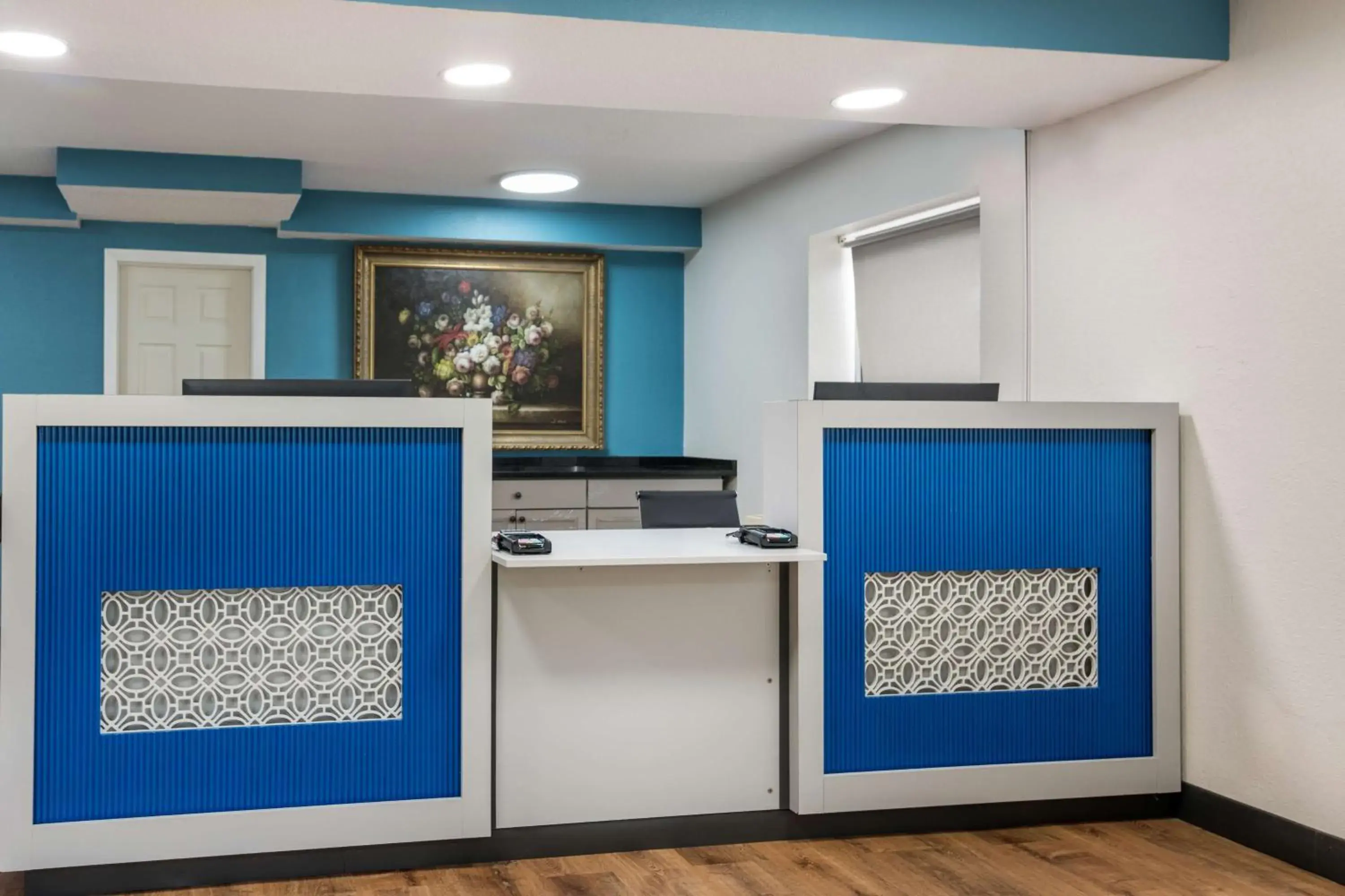 Lobby or reception in SureStay by Best Western Lewiston Auburn Area Lobby or reception in SureStay by Best Western Lewiston Auburn Area