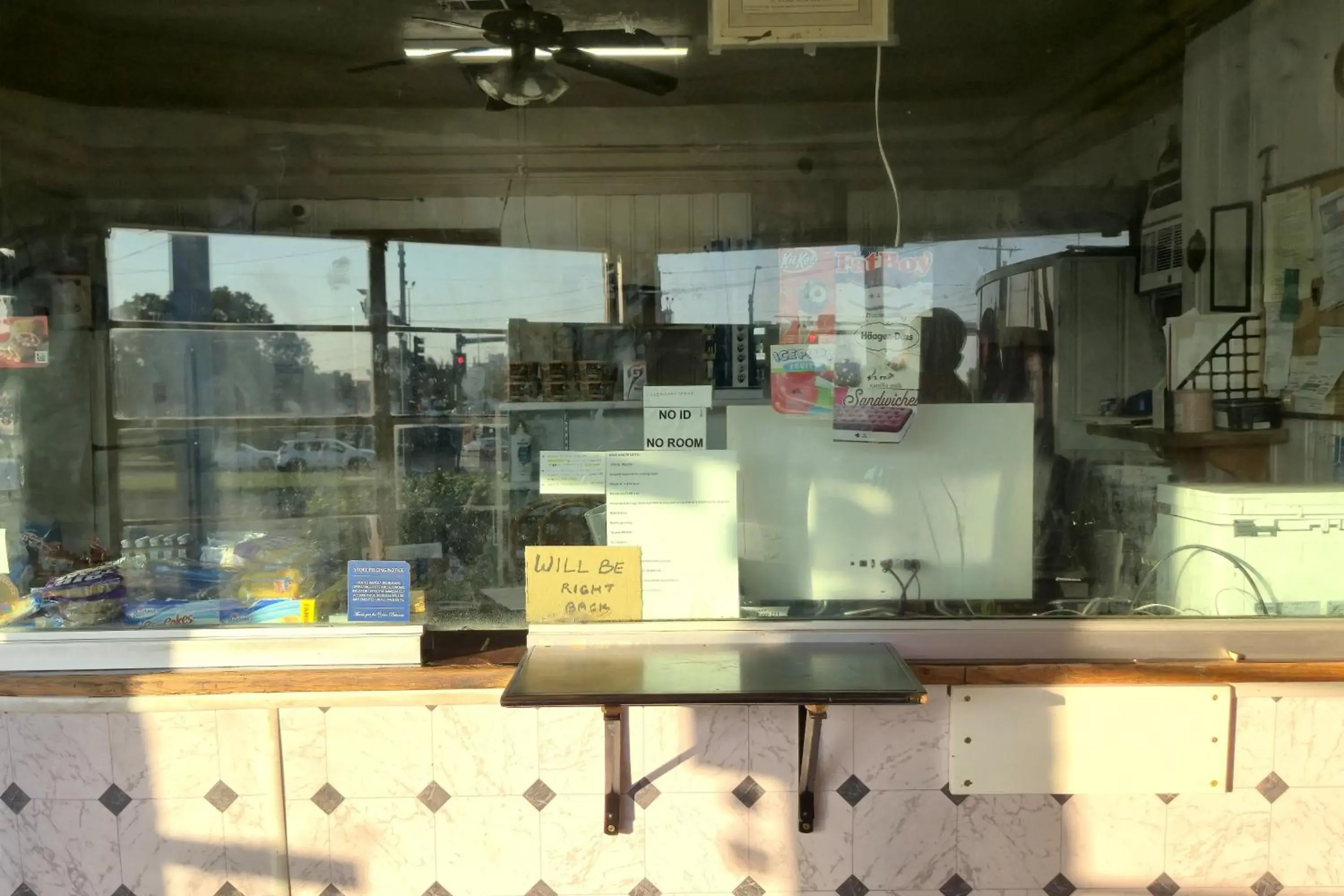 Lobby or reception in Cole Manor Motel By OYO Love Field Market Center Lobby or reception in Cole Manor Motel By OYO Love Field Market Center