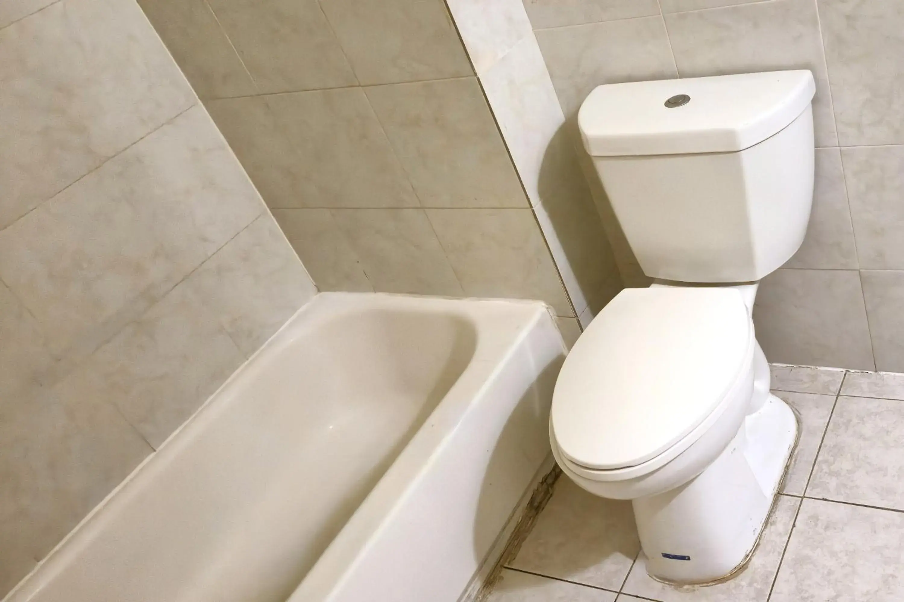 Bathroom in Cole Manor Motel By OYO Love Field Market Center Bathroom in Cole Manor Motel By OYO Love Field Market Center