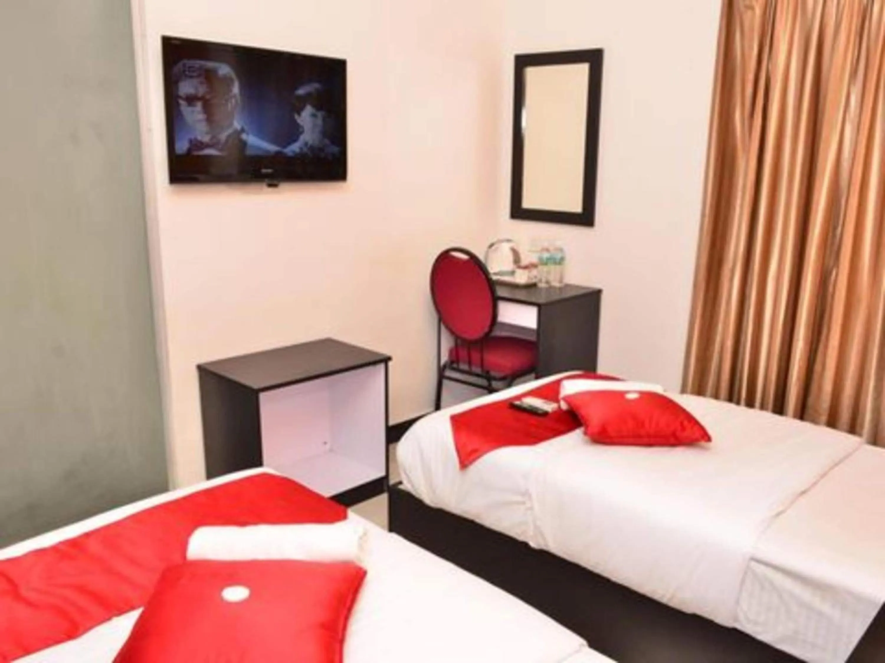 Bedroom, Bed in Hotel O Dspark Port Klang