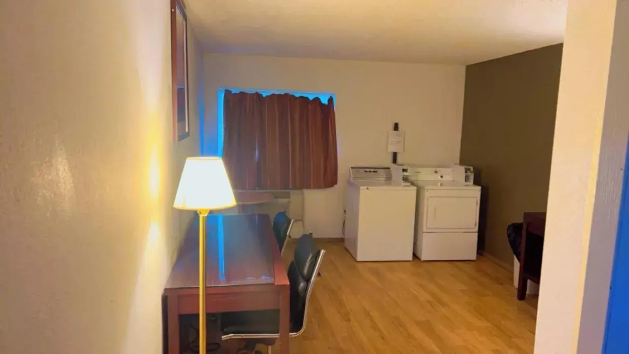 Rodeway Inn Rodeway Inn