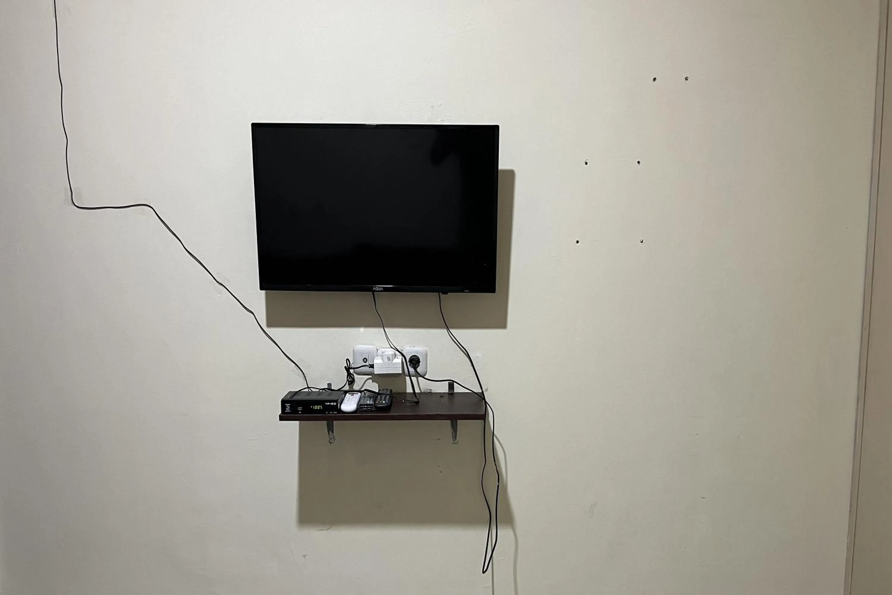 TV and multimedia, TV/Entertainment Center in Wisma Berkat