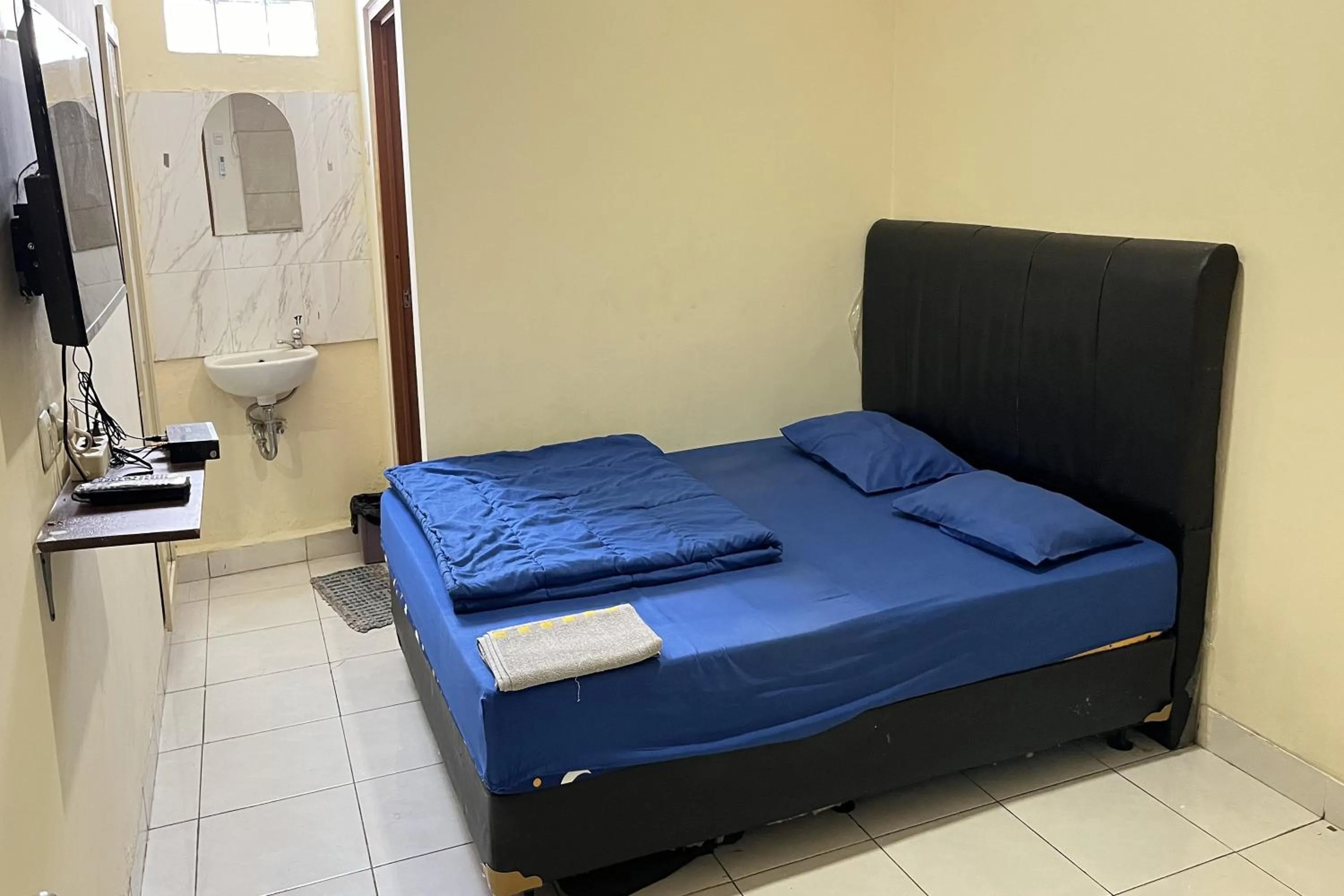 Bedroom, Bed in Wisma Berkat