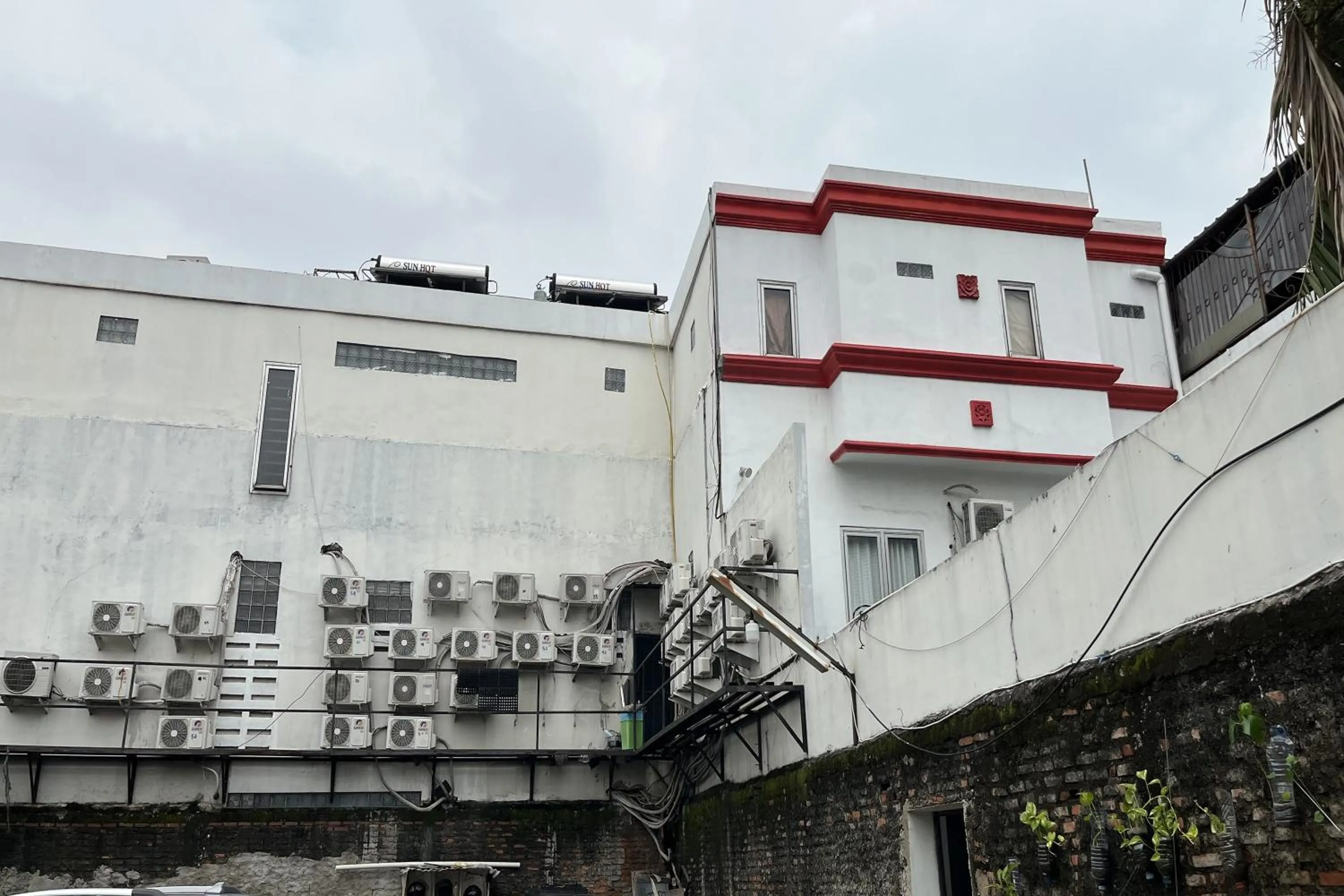 Property building in Wisma Berkat