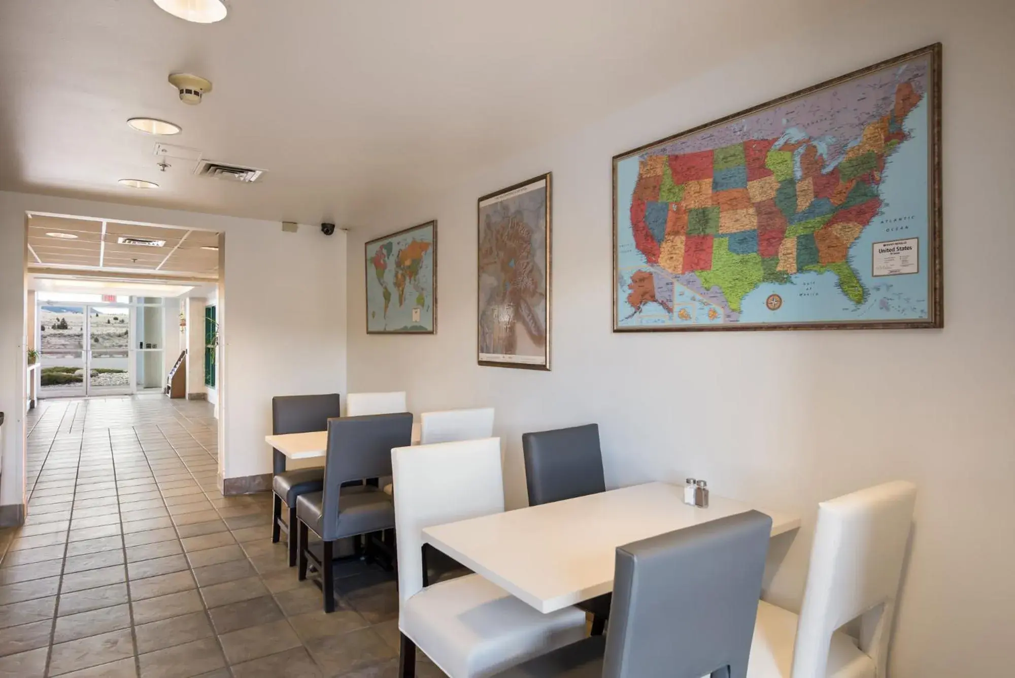 Restaurant/places to eat in Red Lion Inn & Suites Butte Restaurant/places to eat in Red Lion Inn & Suites Butte