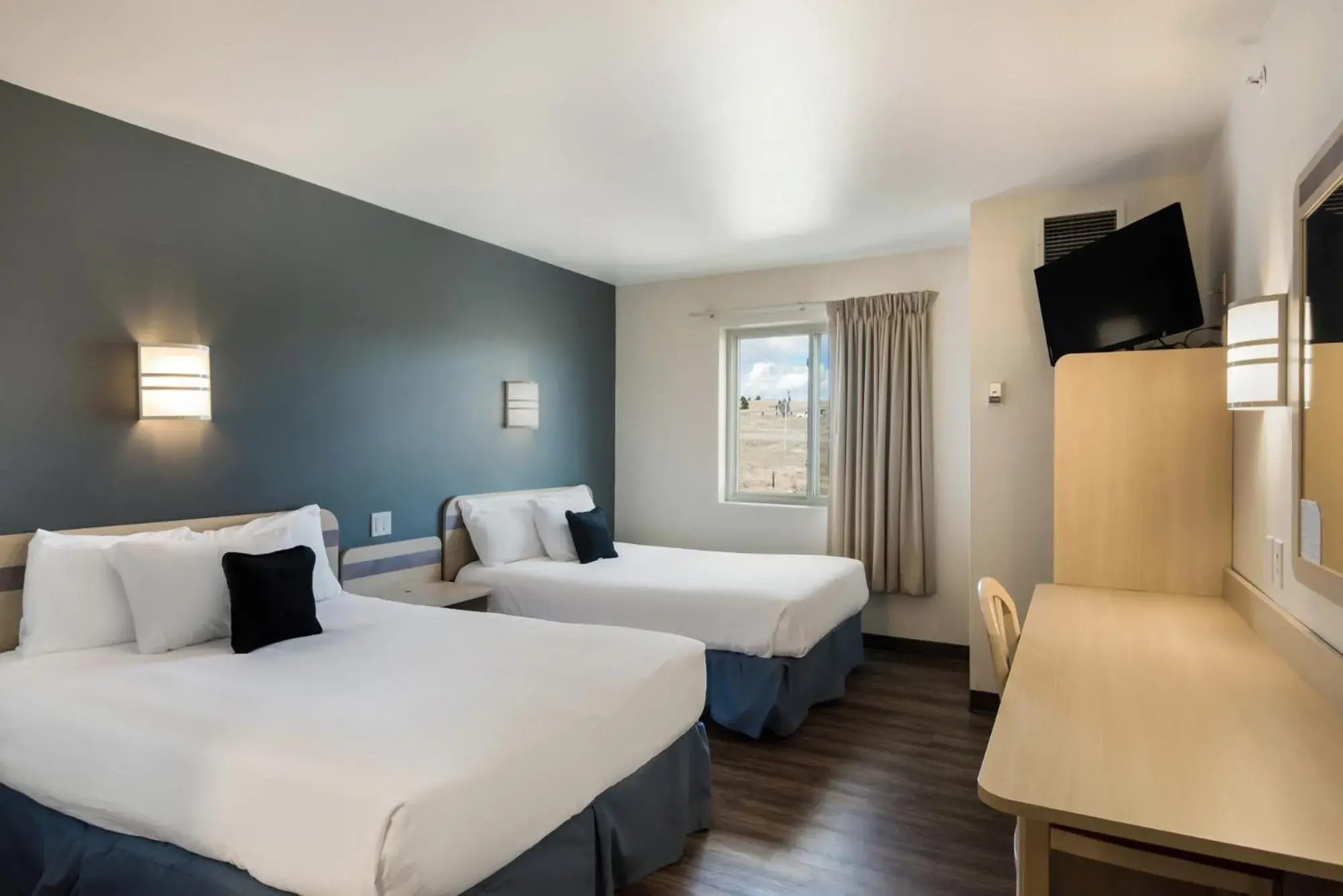 Double Room with Two Double Beds - Non-Smoking in Red Lion Inn & Suites Butte Double Room with Two Double Beds - Non-Smoking in Red Lion Inn & Suites Butte