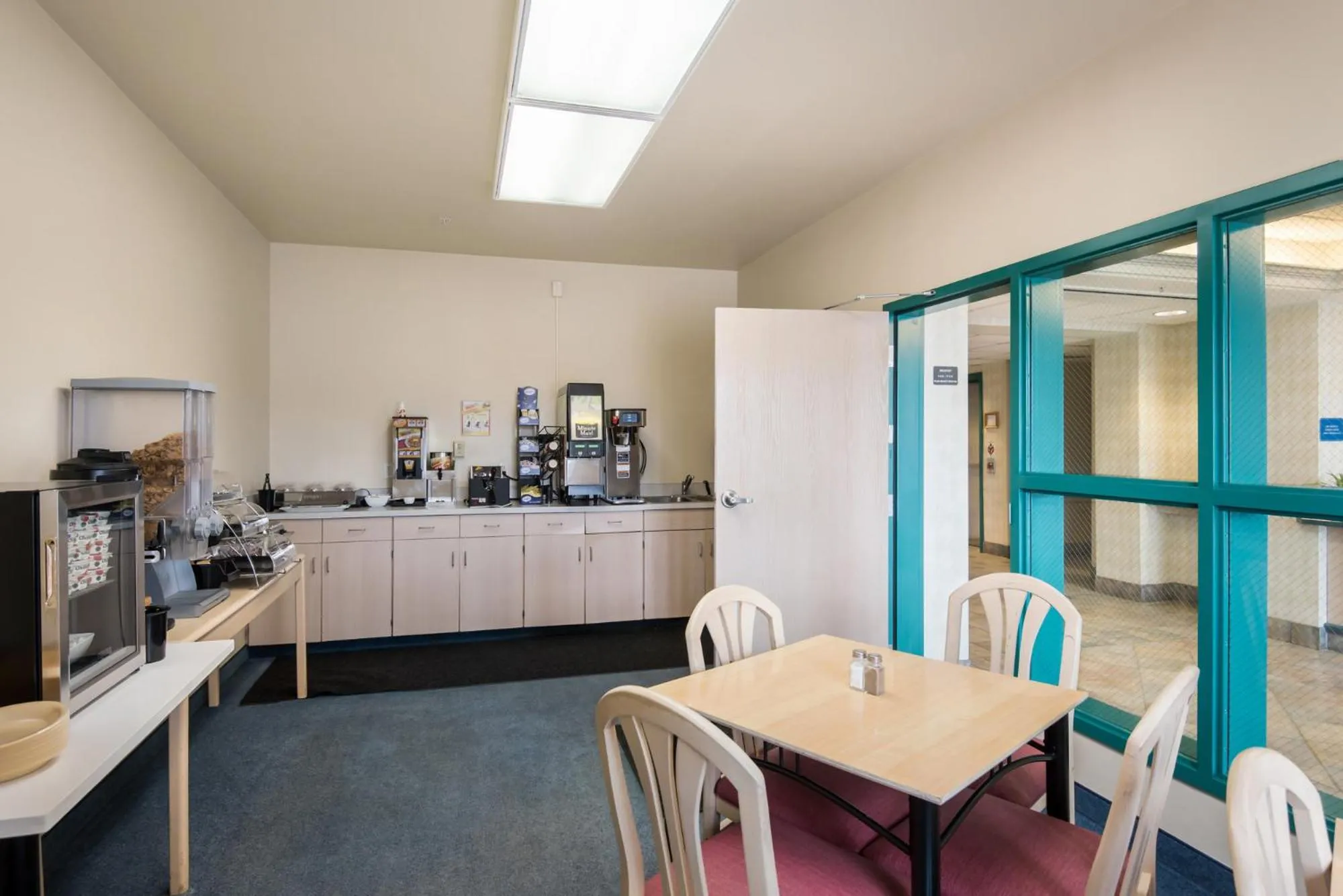 Restaurant/places to eat in Red Lion Inn & Suites Butte