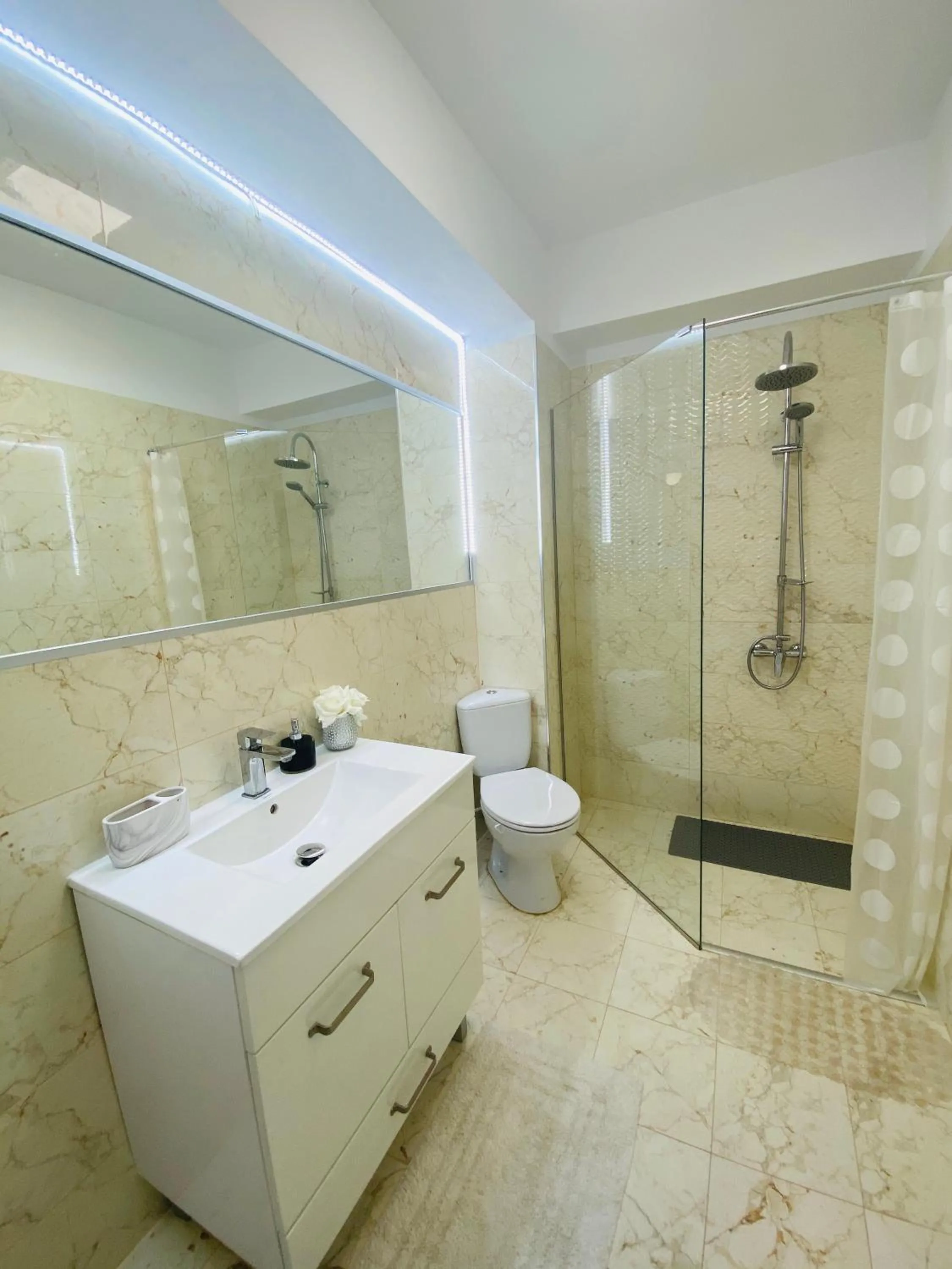 Apartment in Rivera Apartments - Premium Accomodation
