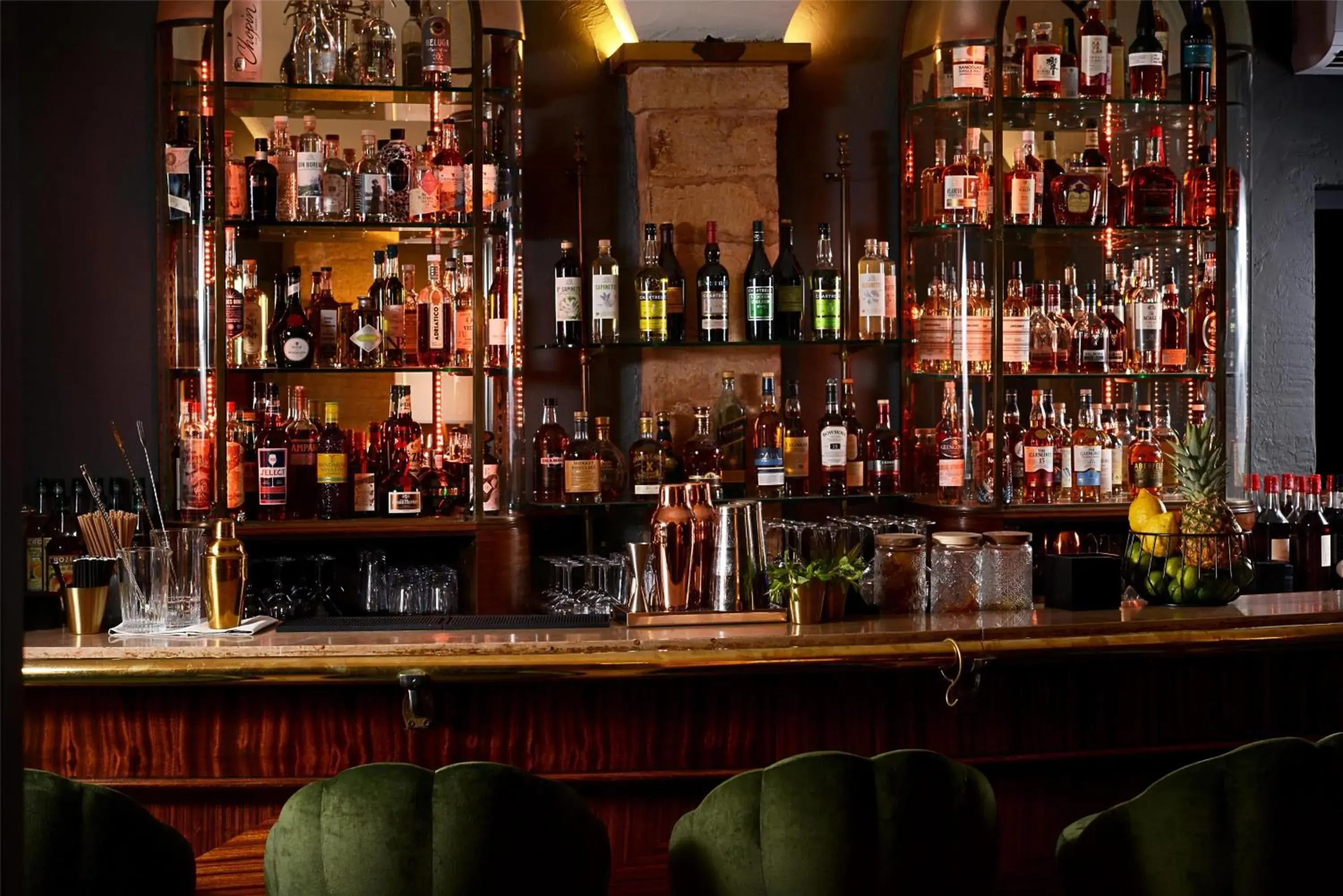 Lounge or bar in Cour des Loges Lyon, A Radisson Collection Hotel Lounge or bar in Cour des Loges Lyon, A Radisson Collection Hotel