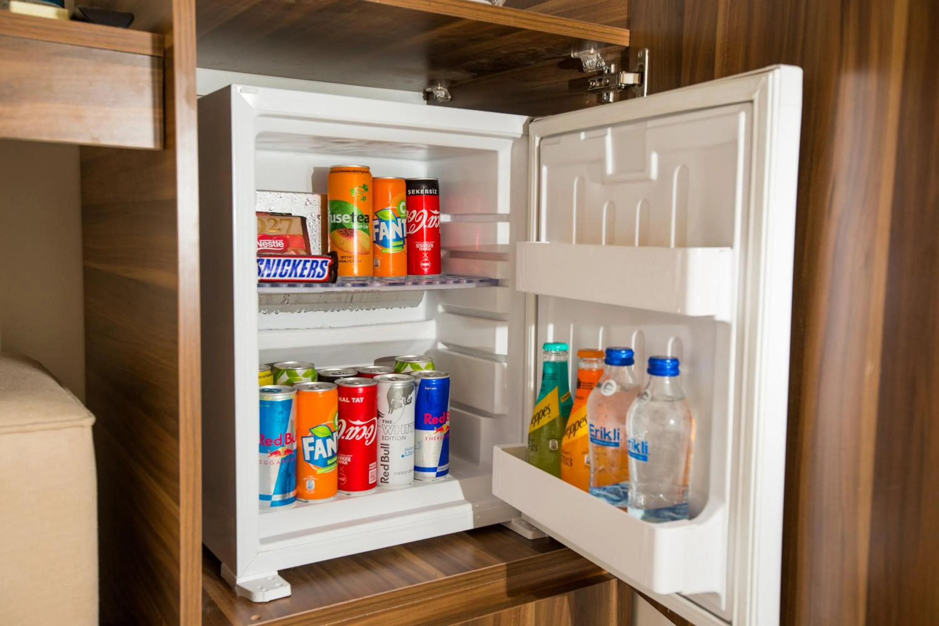 Kitchen or kitchenette in Corner Garden Hotel