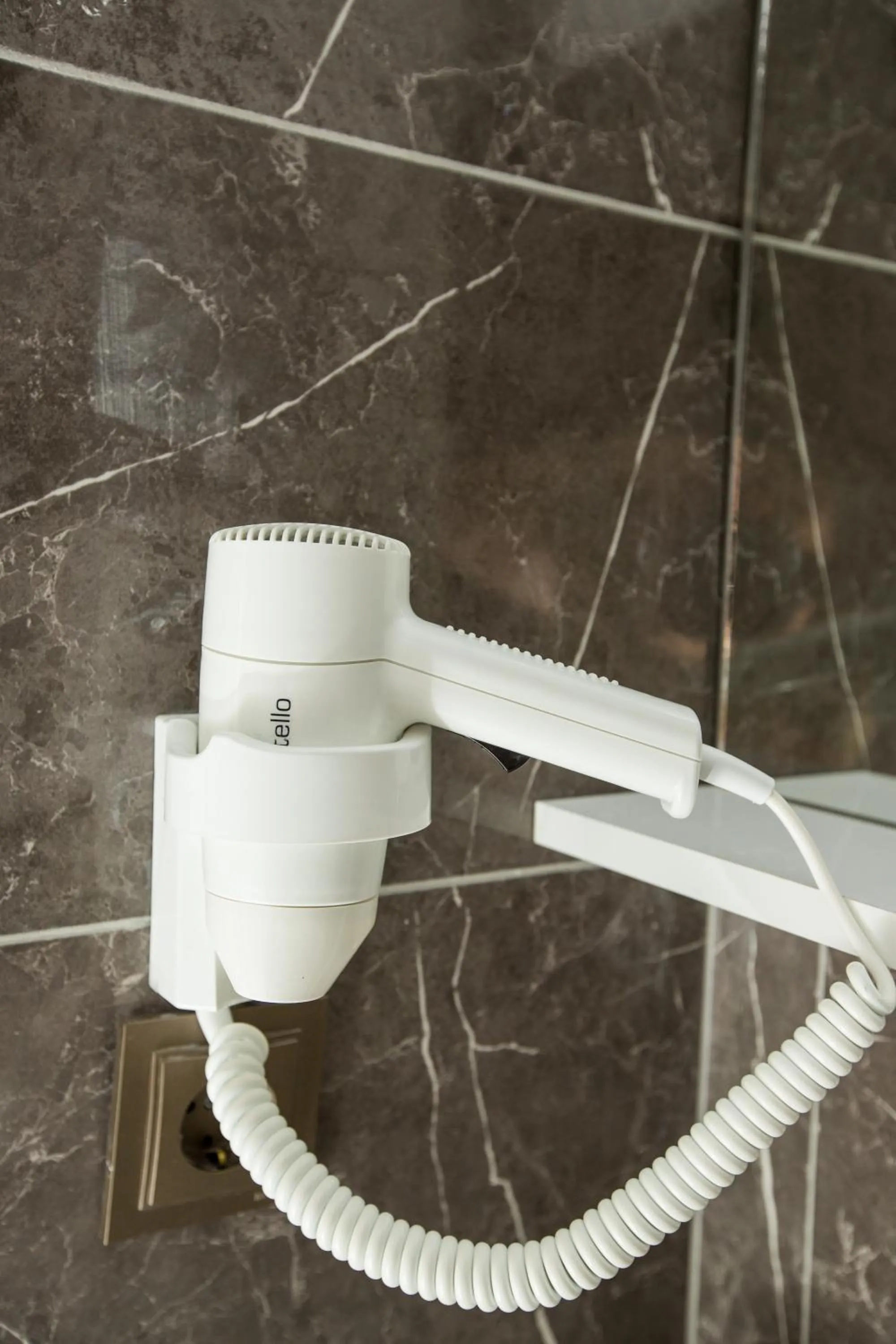 Bathroom in Corner Garden Hotel