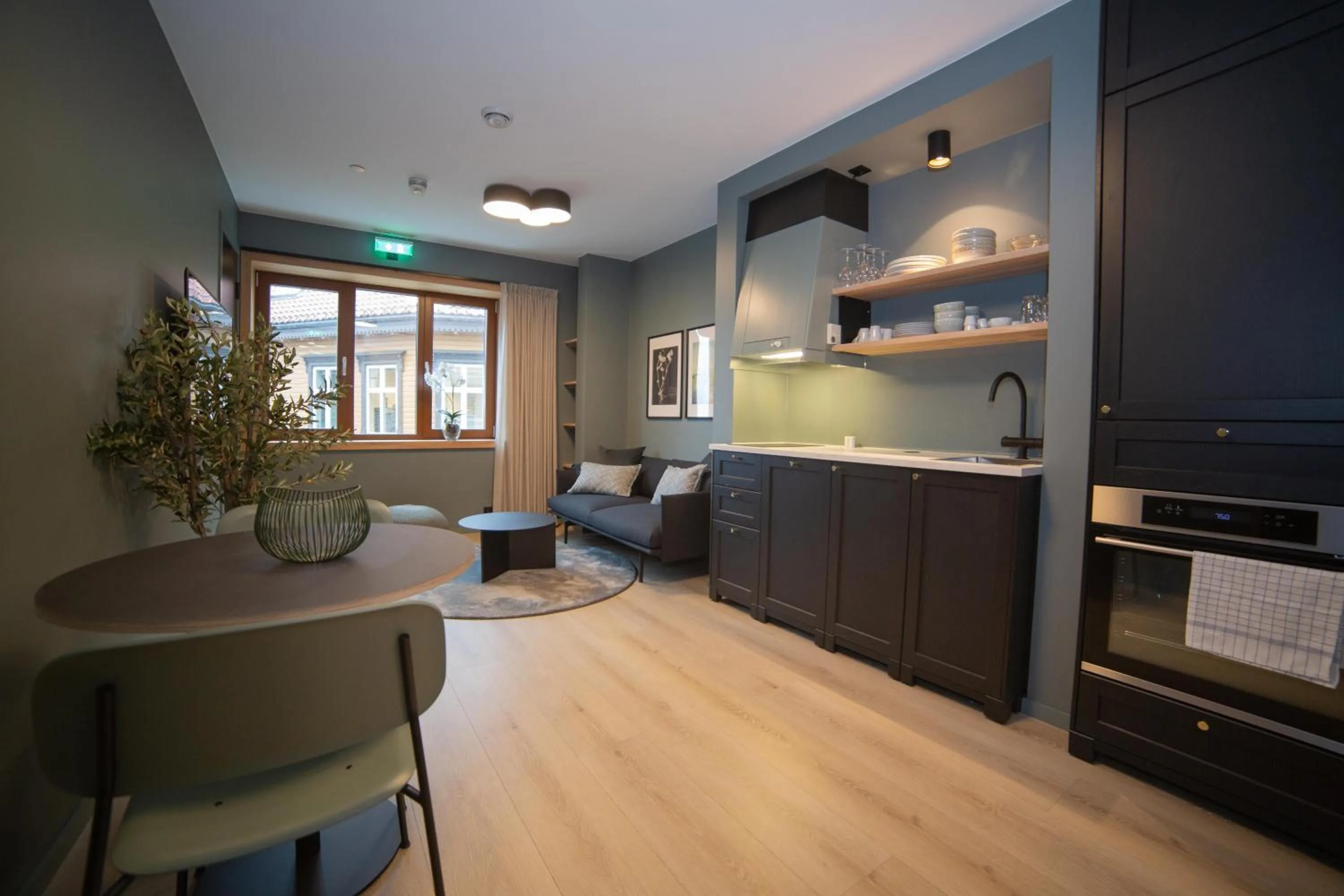 Kitchen or kitchenette in Home Again Apartments Kirkegata