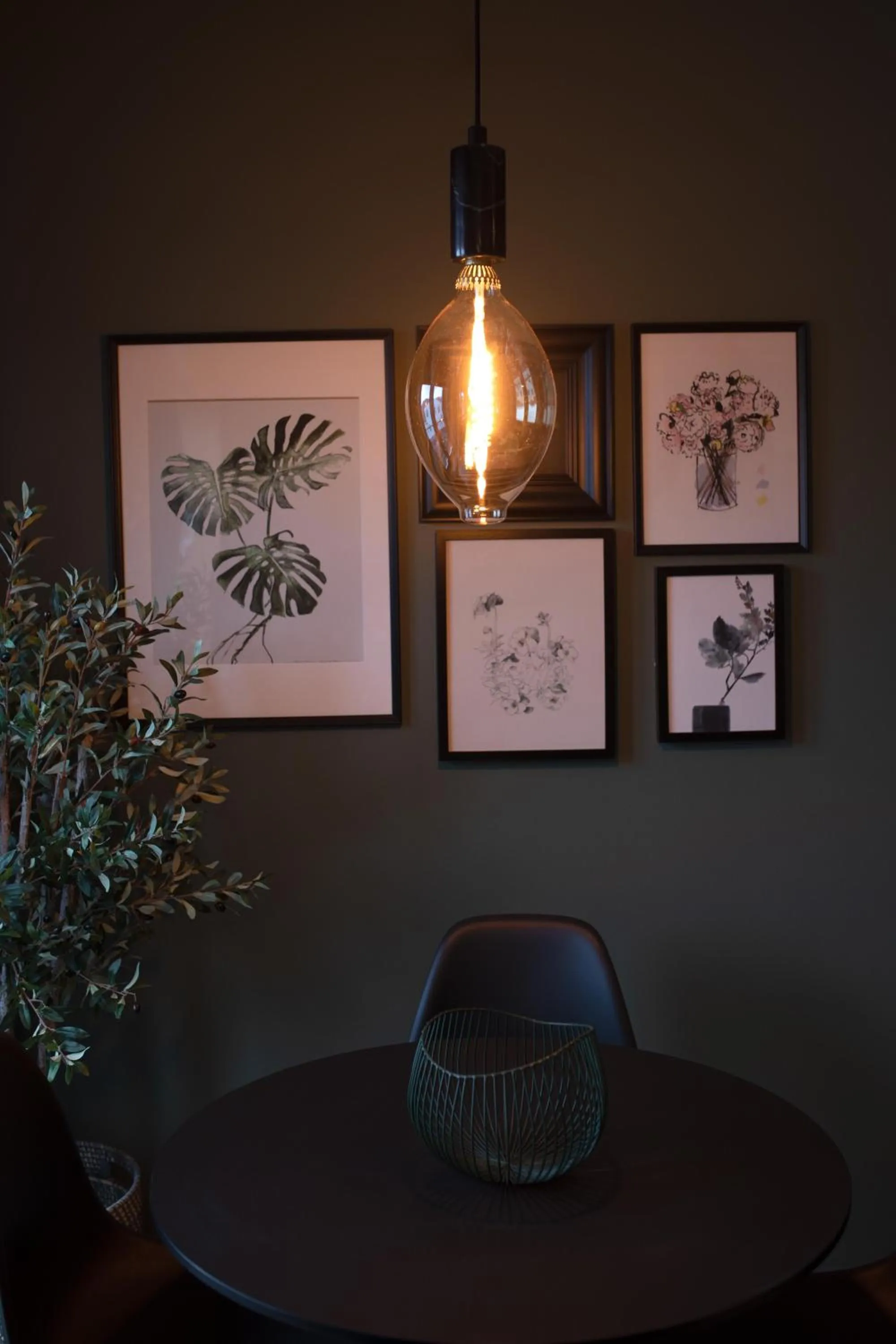 Decorative detail in Home Again Apartments Kirkegata