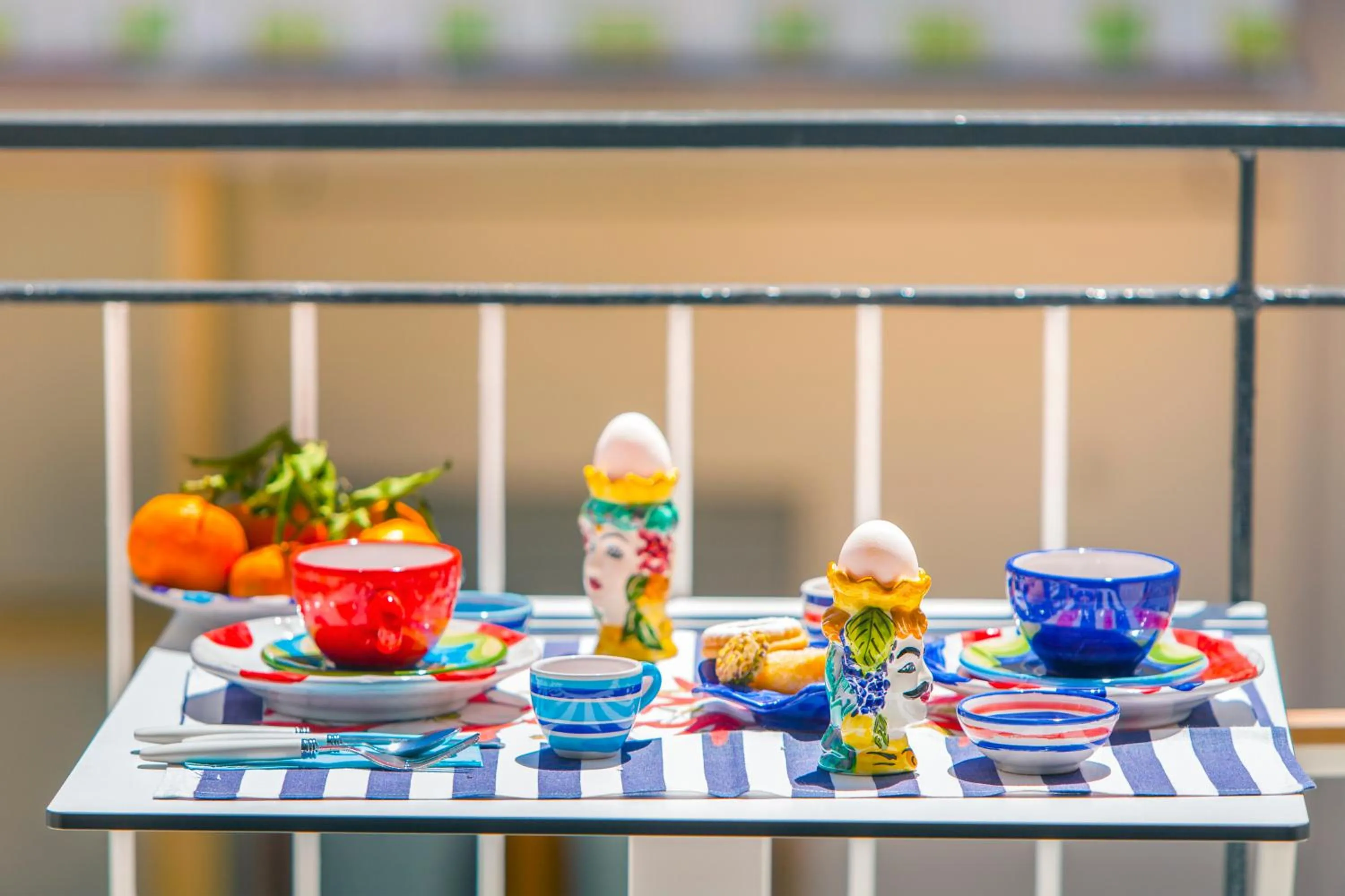 Food and drinks in YourHome - Sersale Suites