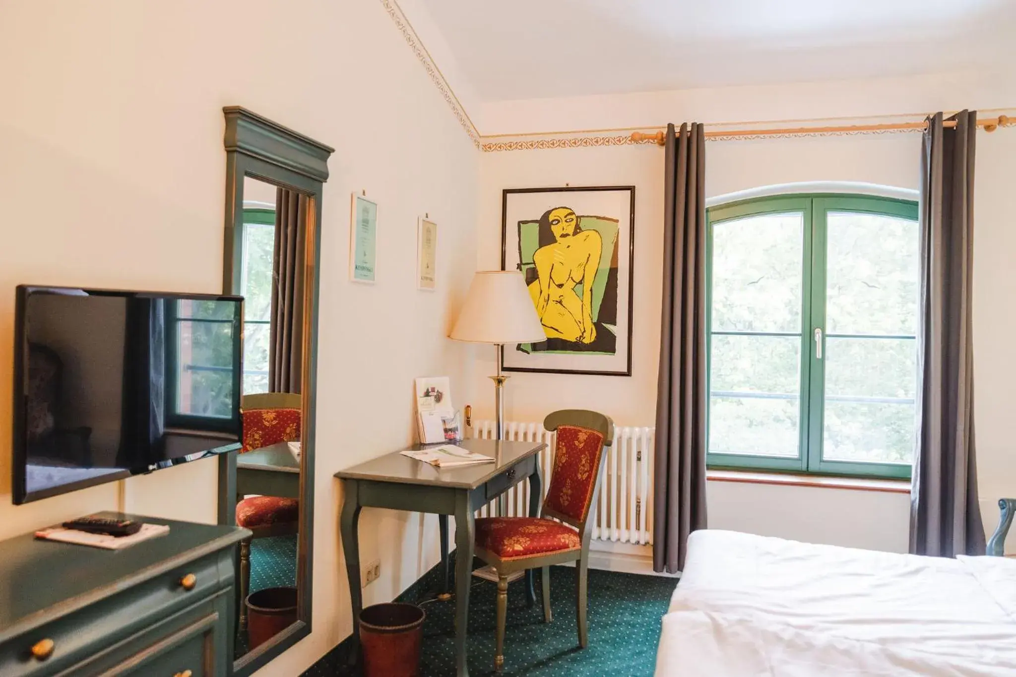 Large Twin Room in Brauhaus in Spandau Large Twin Room in Brauhaus in Spandau