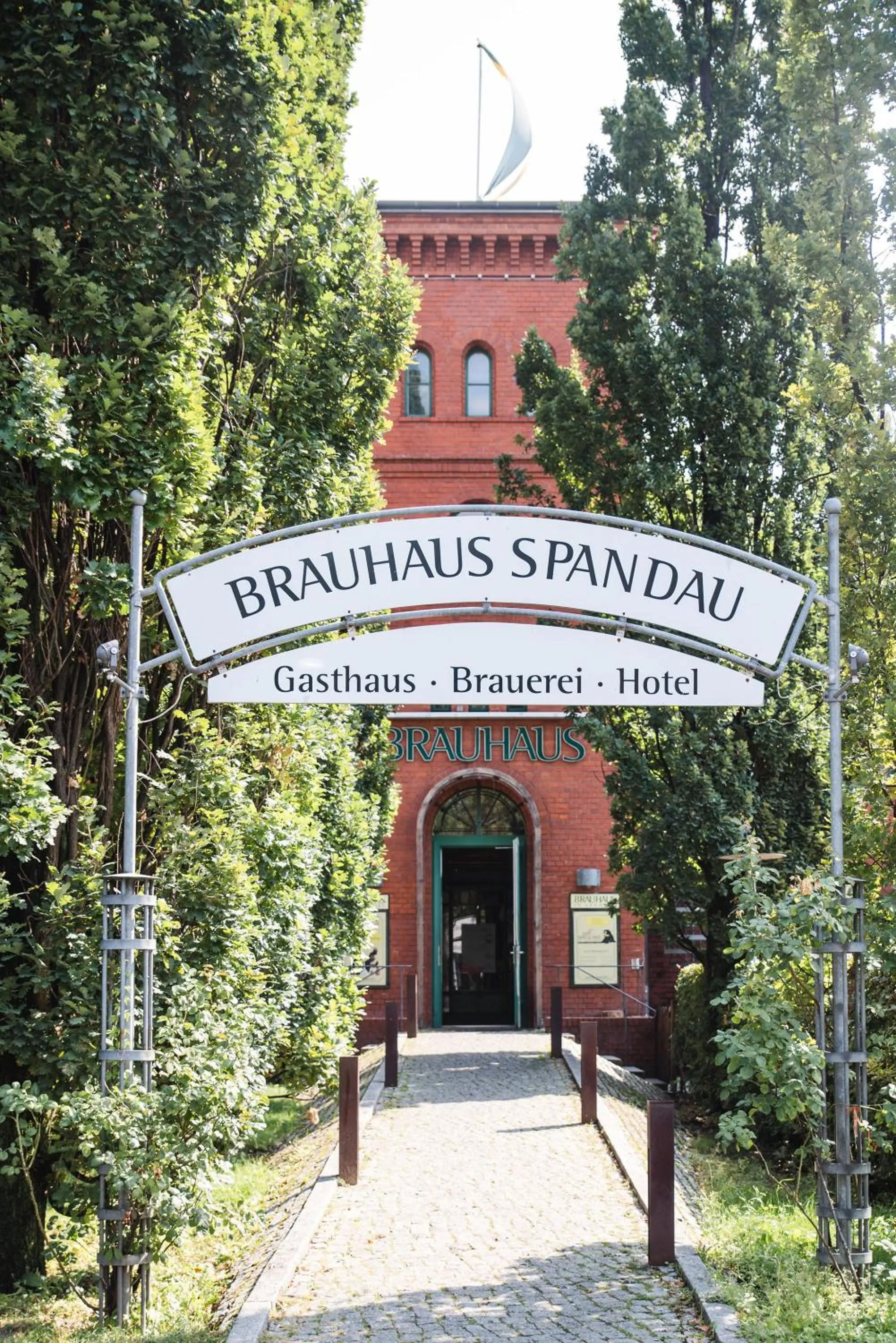 Facade/entrance in Brauhaus in Spandau