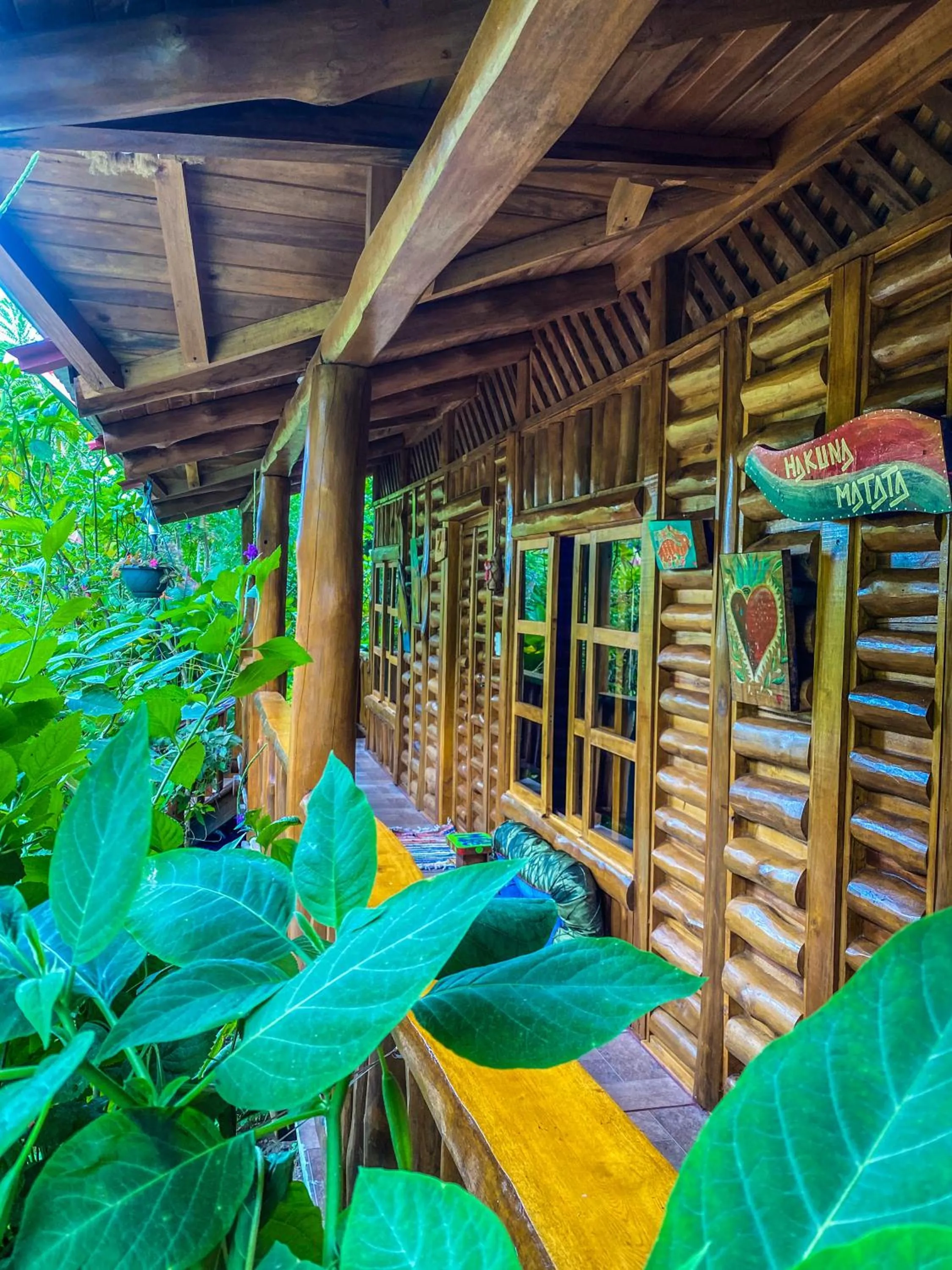 Facade/entrance in Cabañas Lamaite