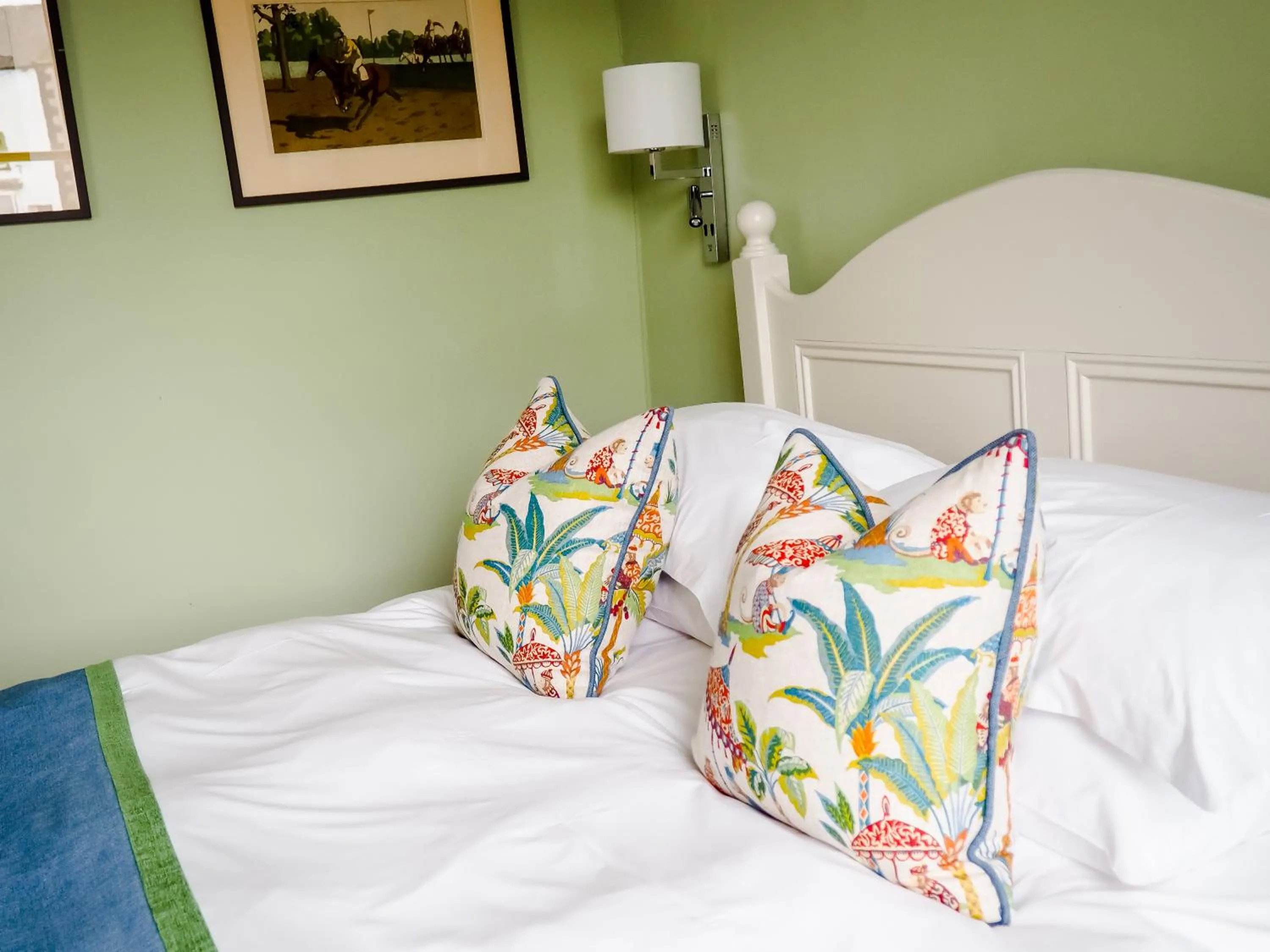 Bed in The Wensleydale Hotel