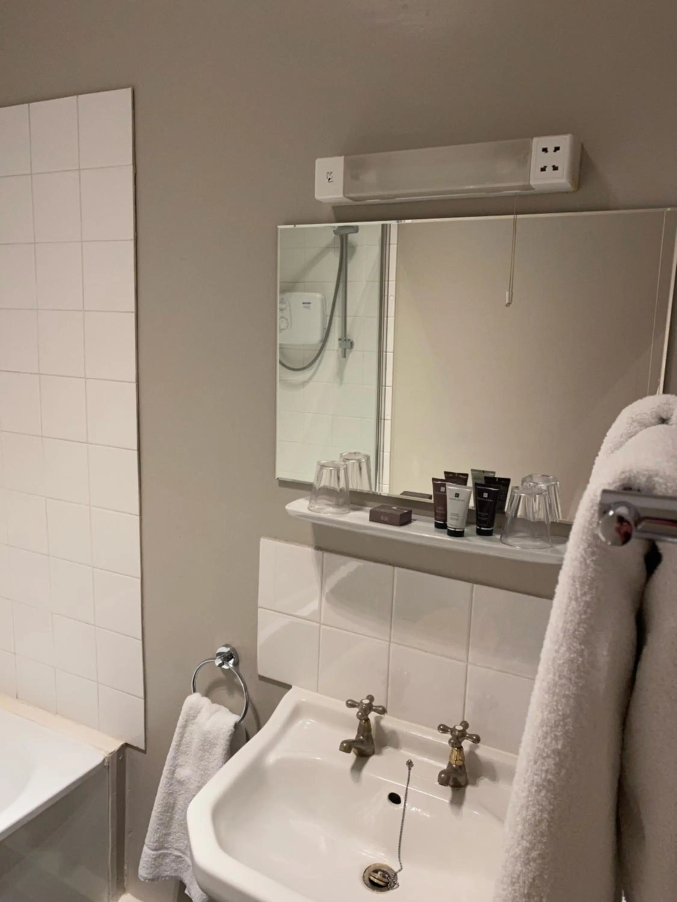 The Wensleydale Hotel