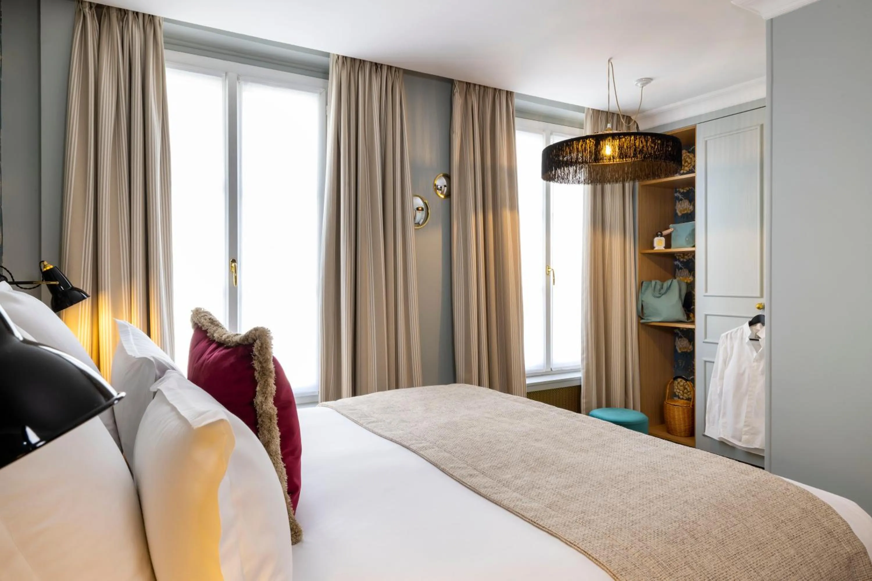 Bedroom, Bed in Hôtel Fior d'Aliza