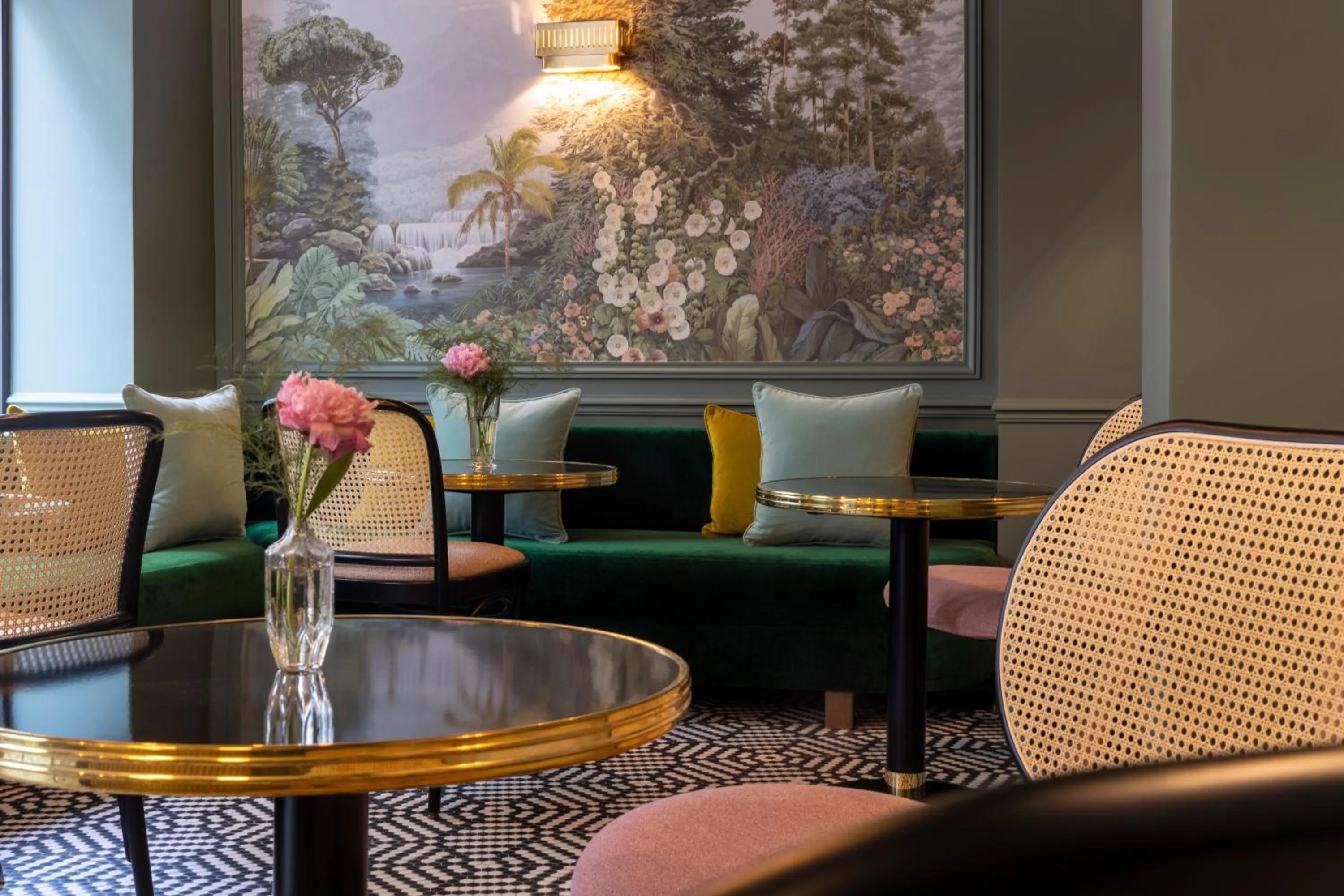 Lounge or bar in Hôtel Fior d'Aliza