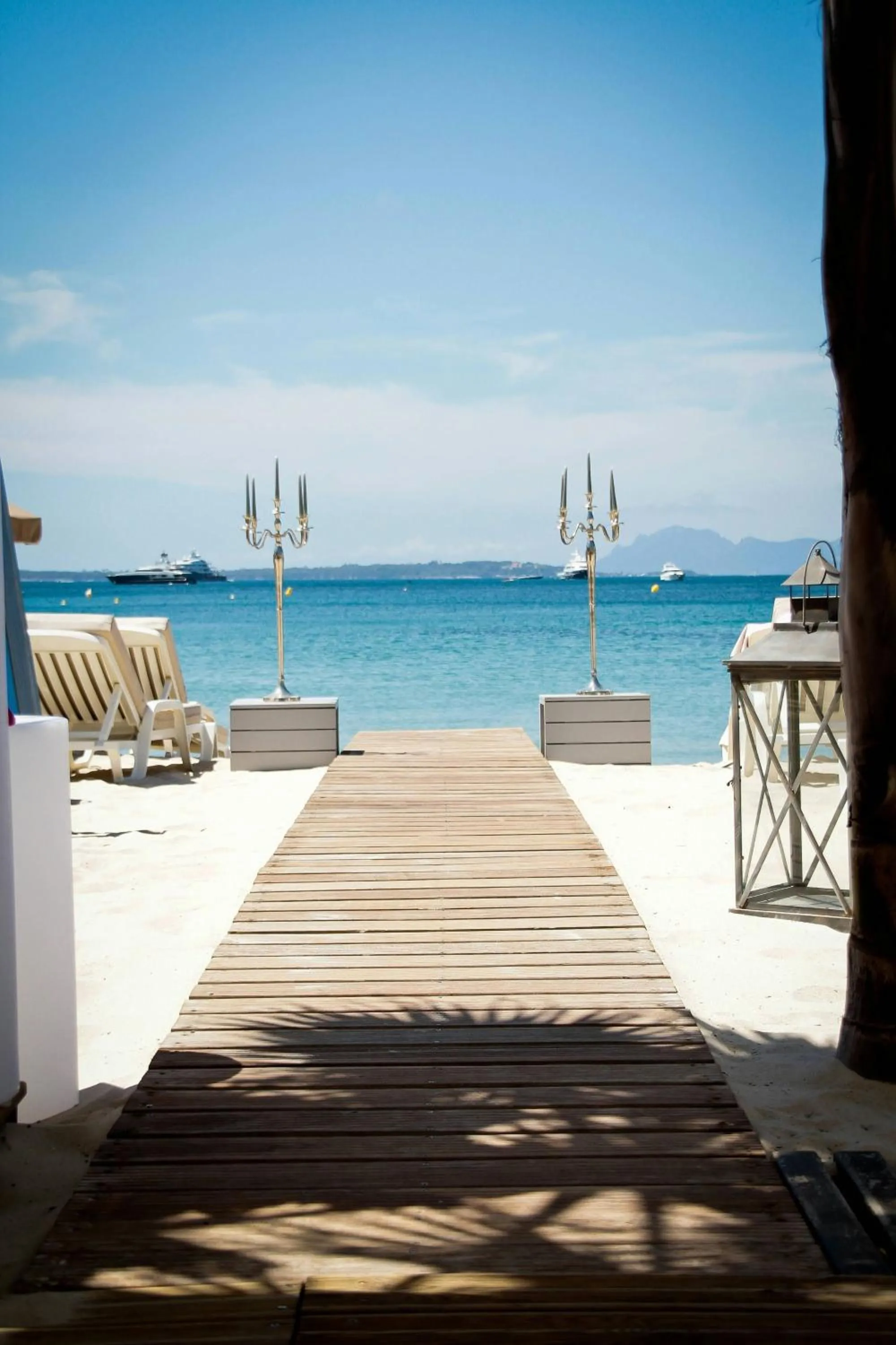 Beach in AC Hotel by Marriott Ambassadeur Antibes - Juan Les Pins