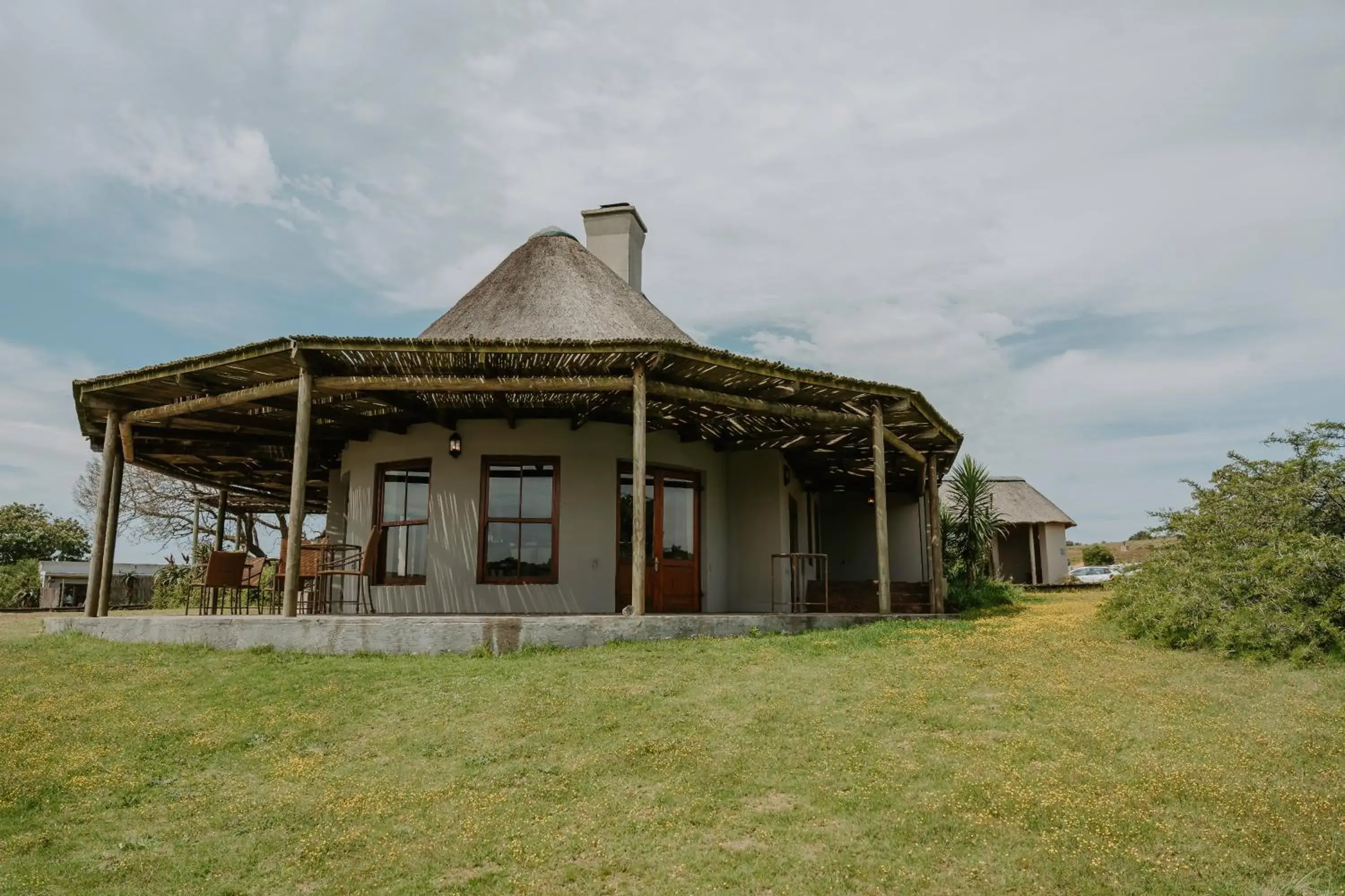 Property building in Hlosi Game Lodge - Amakhala Game Reserve Property building in Hlosi Game Lodge - Amakhala Game Reserve