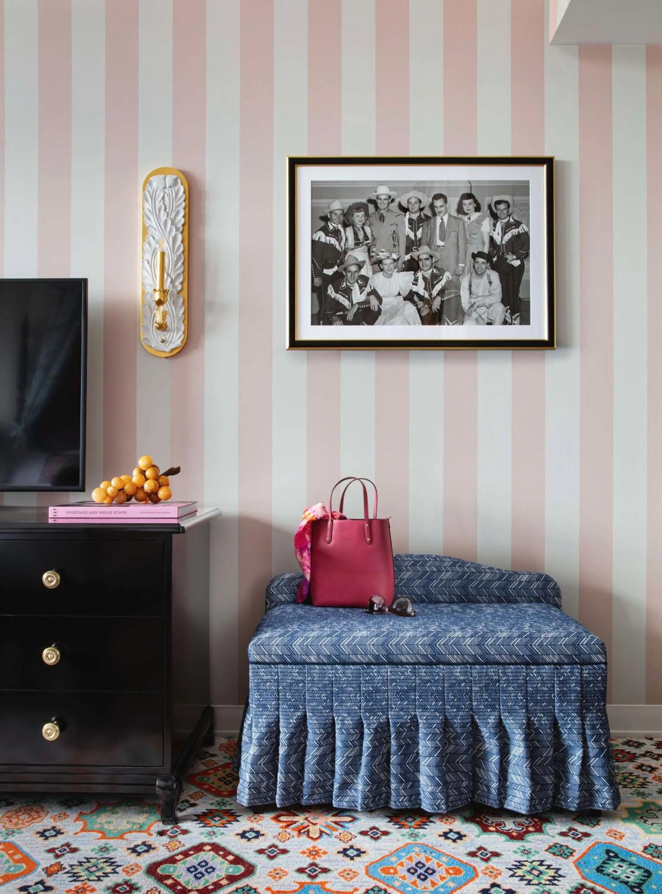 Photo of the whole room in Graduate by Hilton Nashville