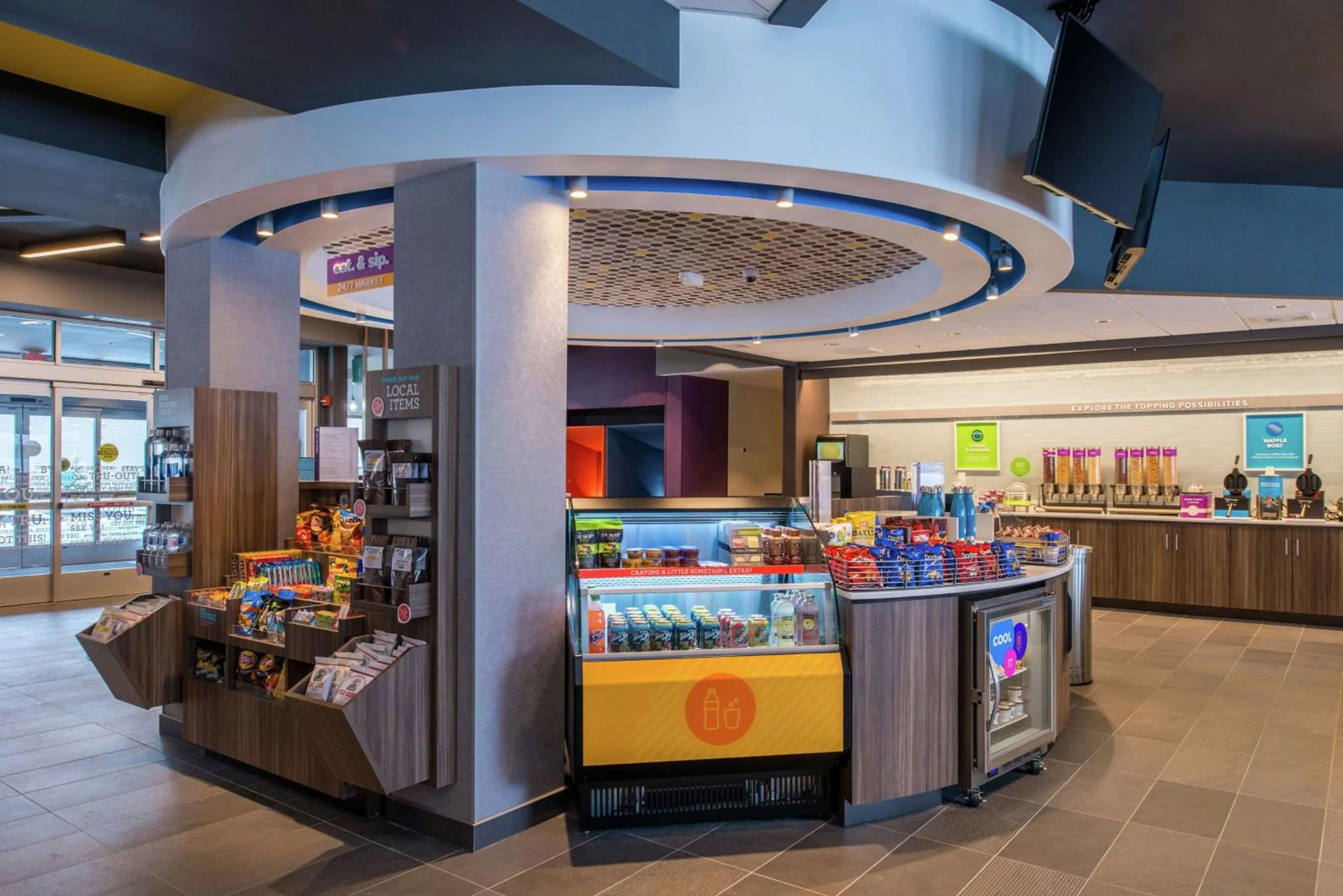 Restaurant/places to eat in Tru By Hilton Elkhart, In