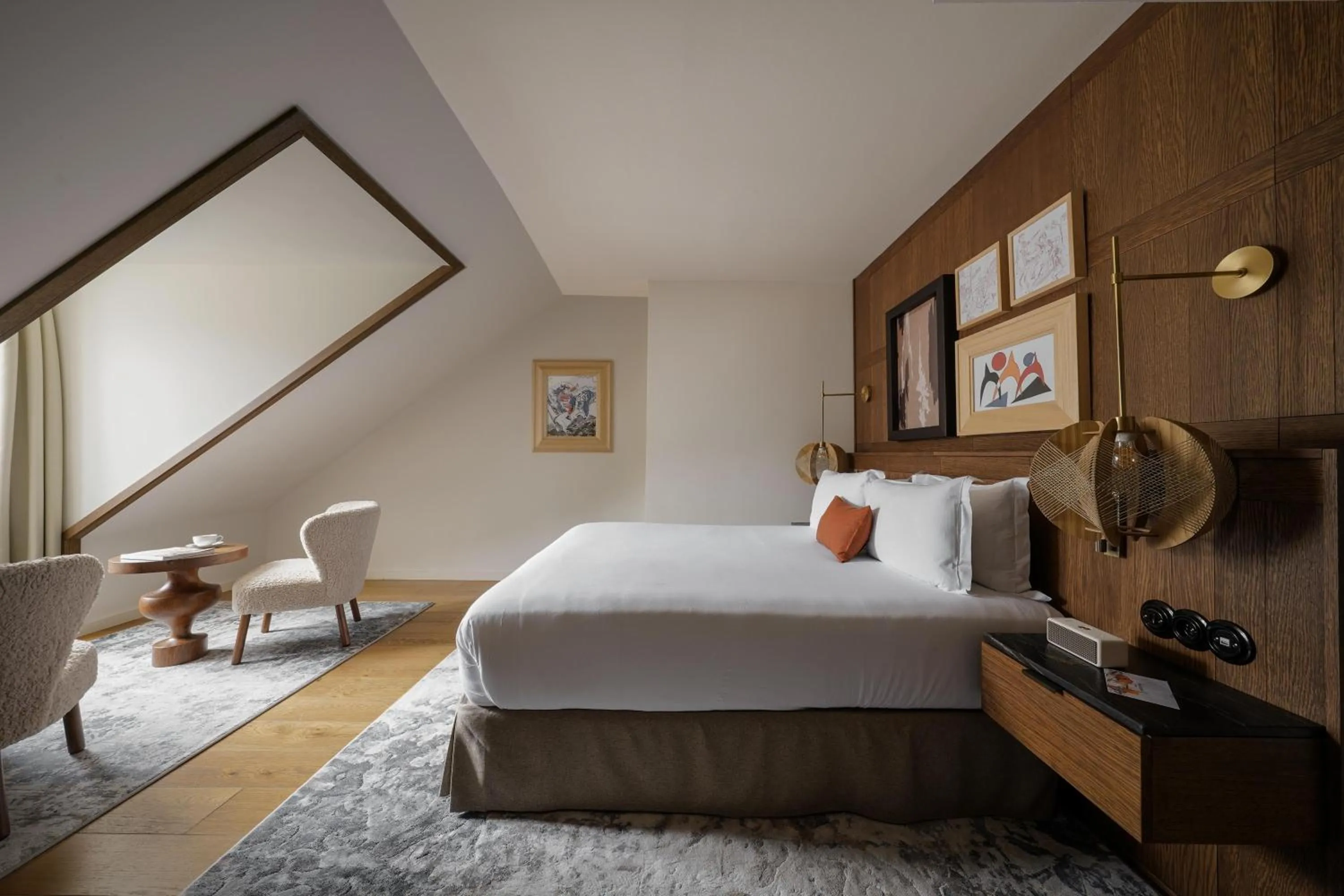 Photo of the whole room, Bed in Hotel Pulitzer Paris