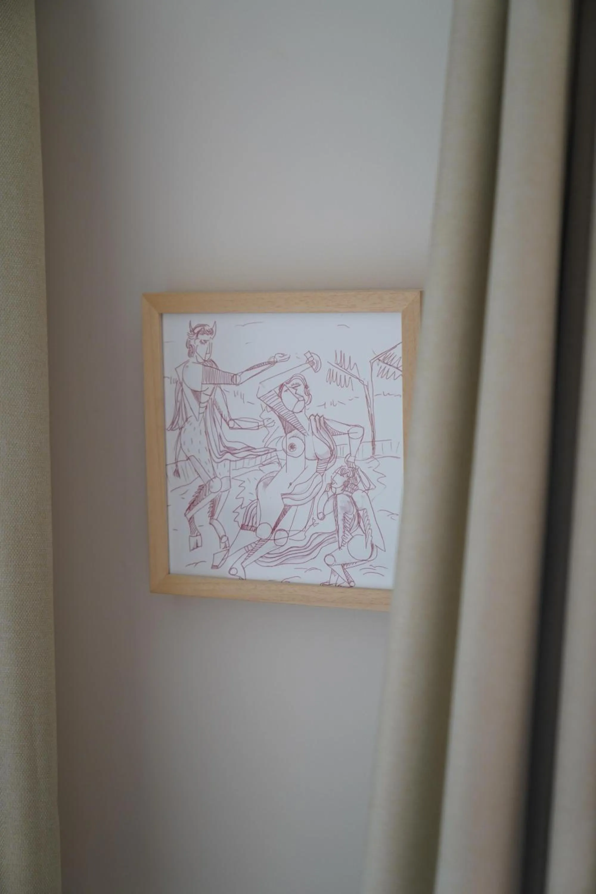 Photo of the whole room in Hotel Pulitzer Paris