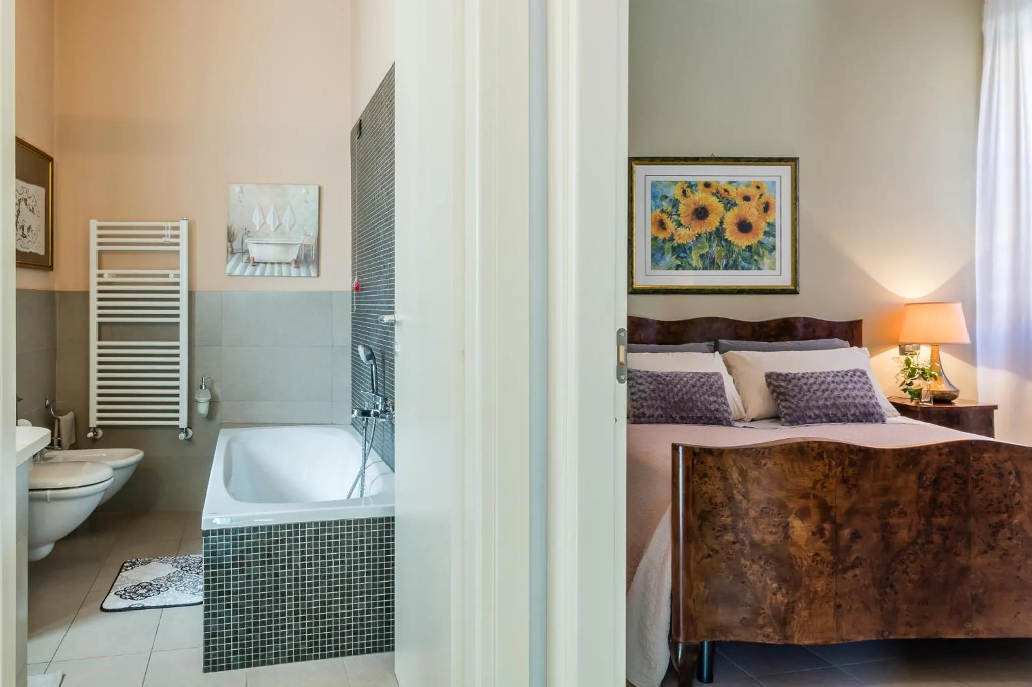 Double Room with Private Bathroom in A due passi dal Castello