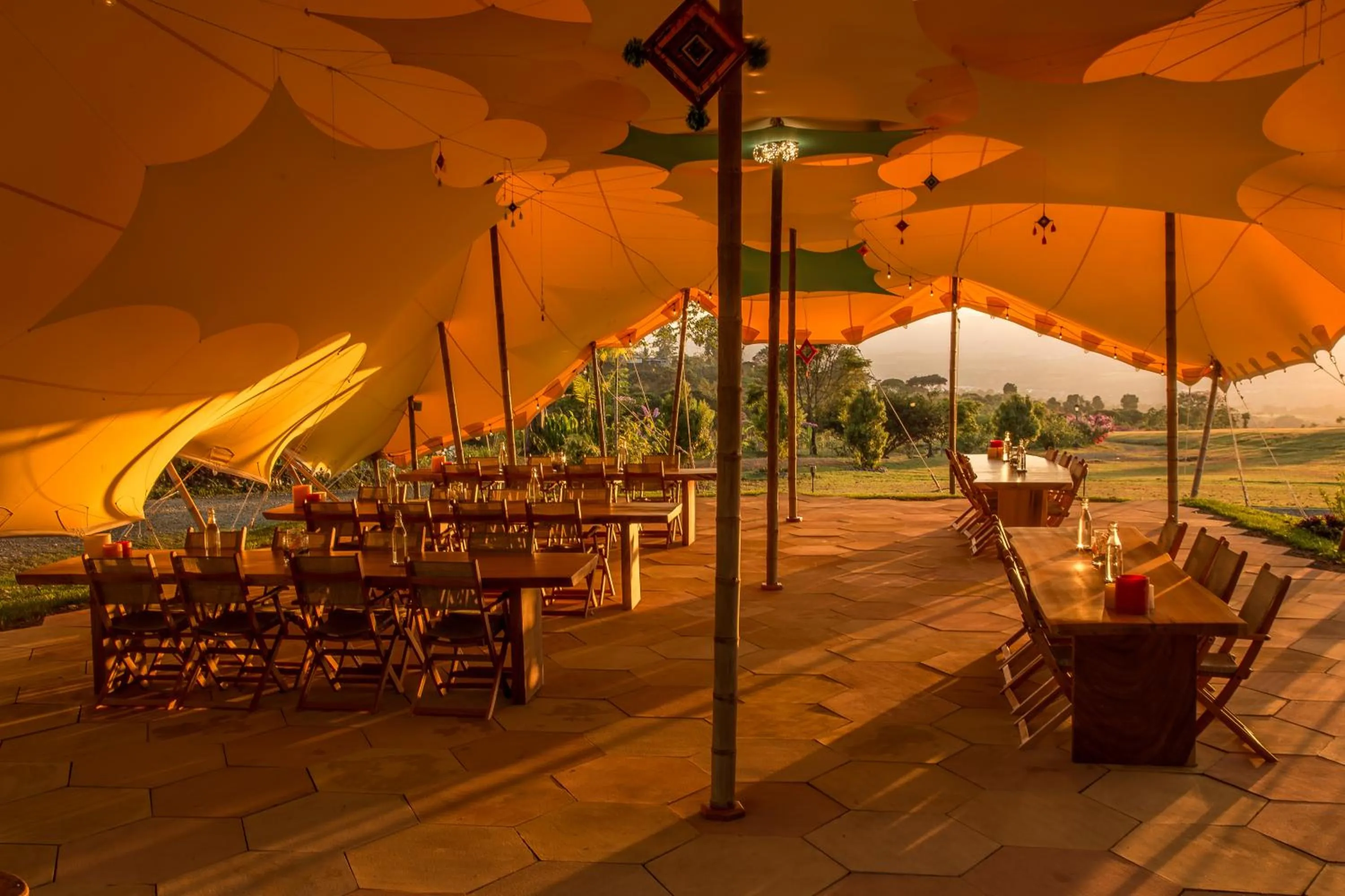 Restaurant/places to eat in Kinkara Luxury Retreat