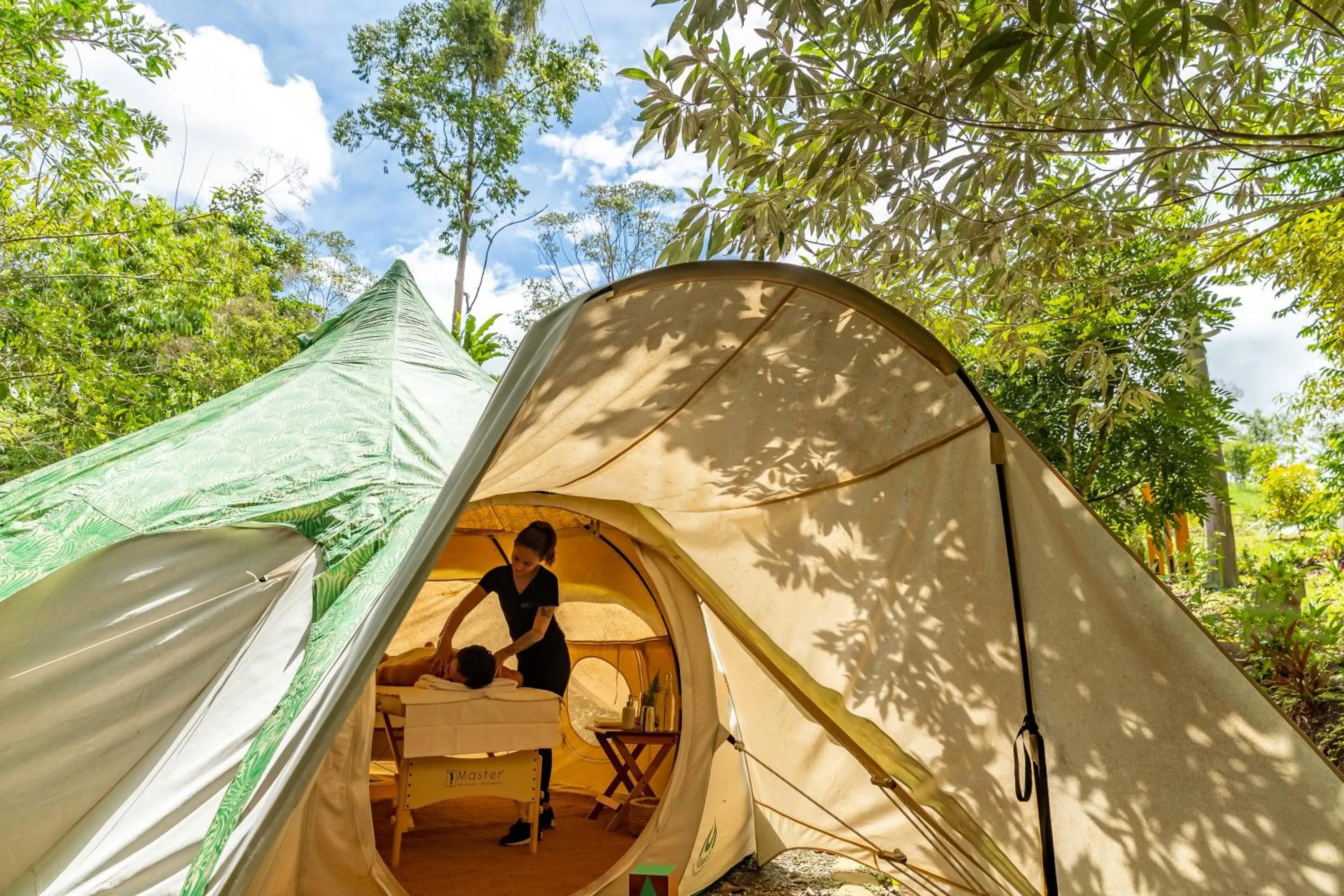 Massage in Kinkara Luxury Retreat