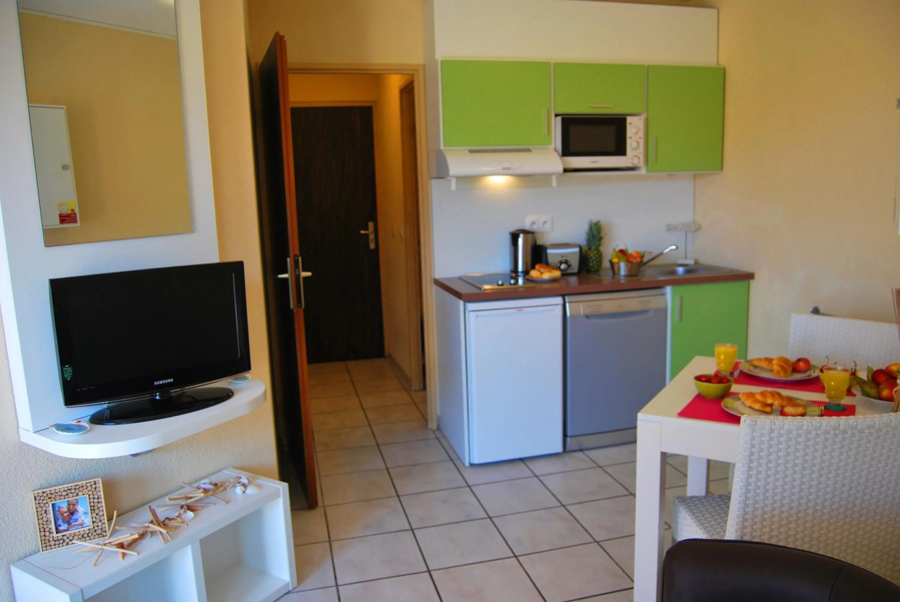 Living room in Lagrange Grand Bleu Vacances – Résidence Les Jardins de Neptune