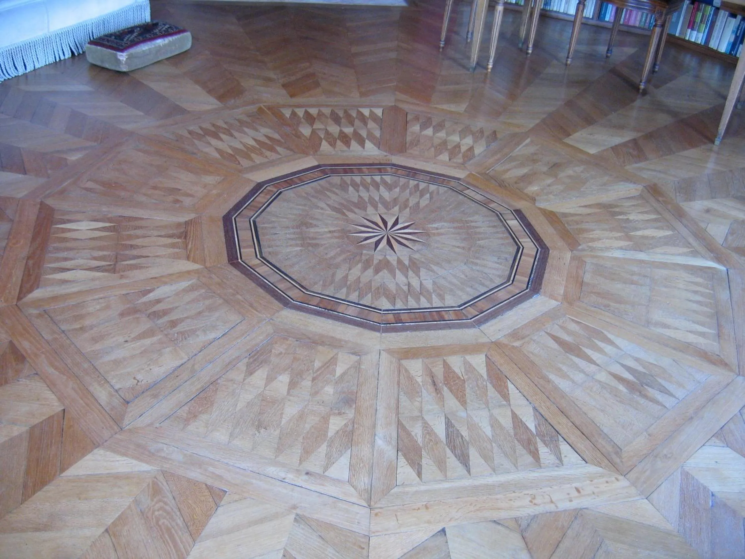 Lobby or reception in Château de Vaulogé