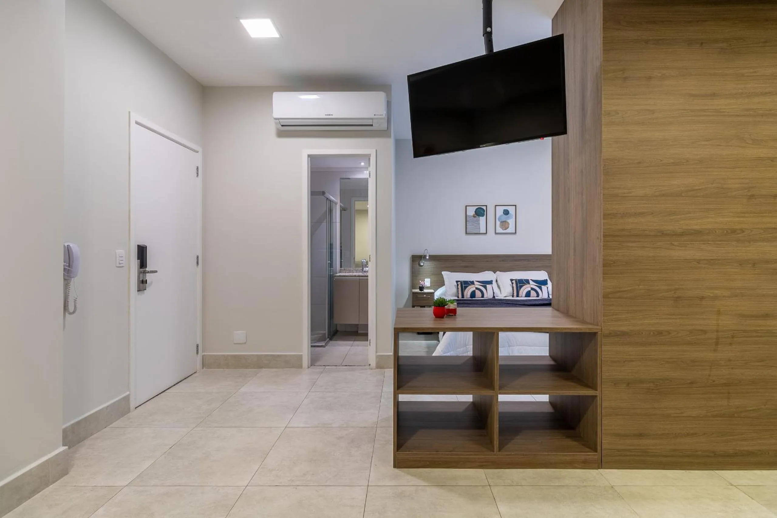 TV and multimedia in Jacques Pilon Residence