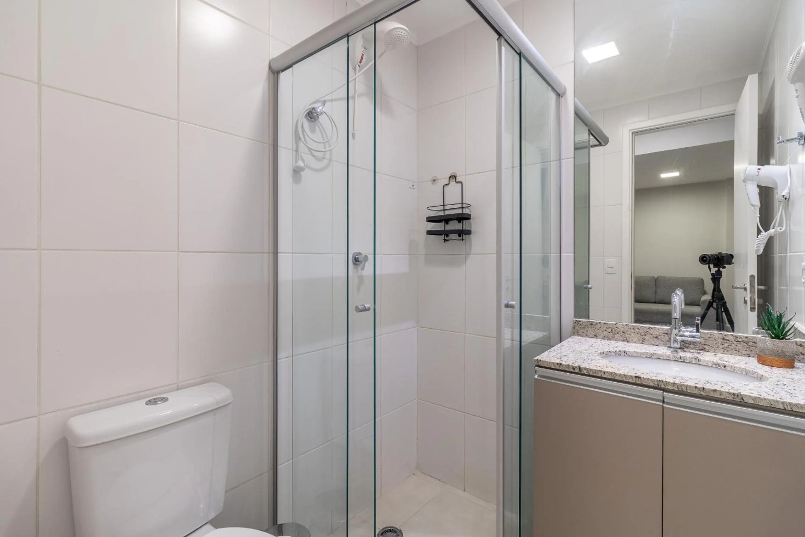 Shower in Jacques Pilon Residence