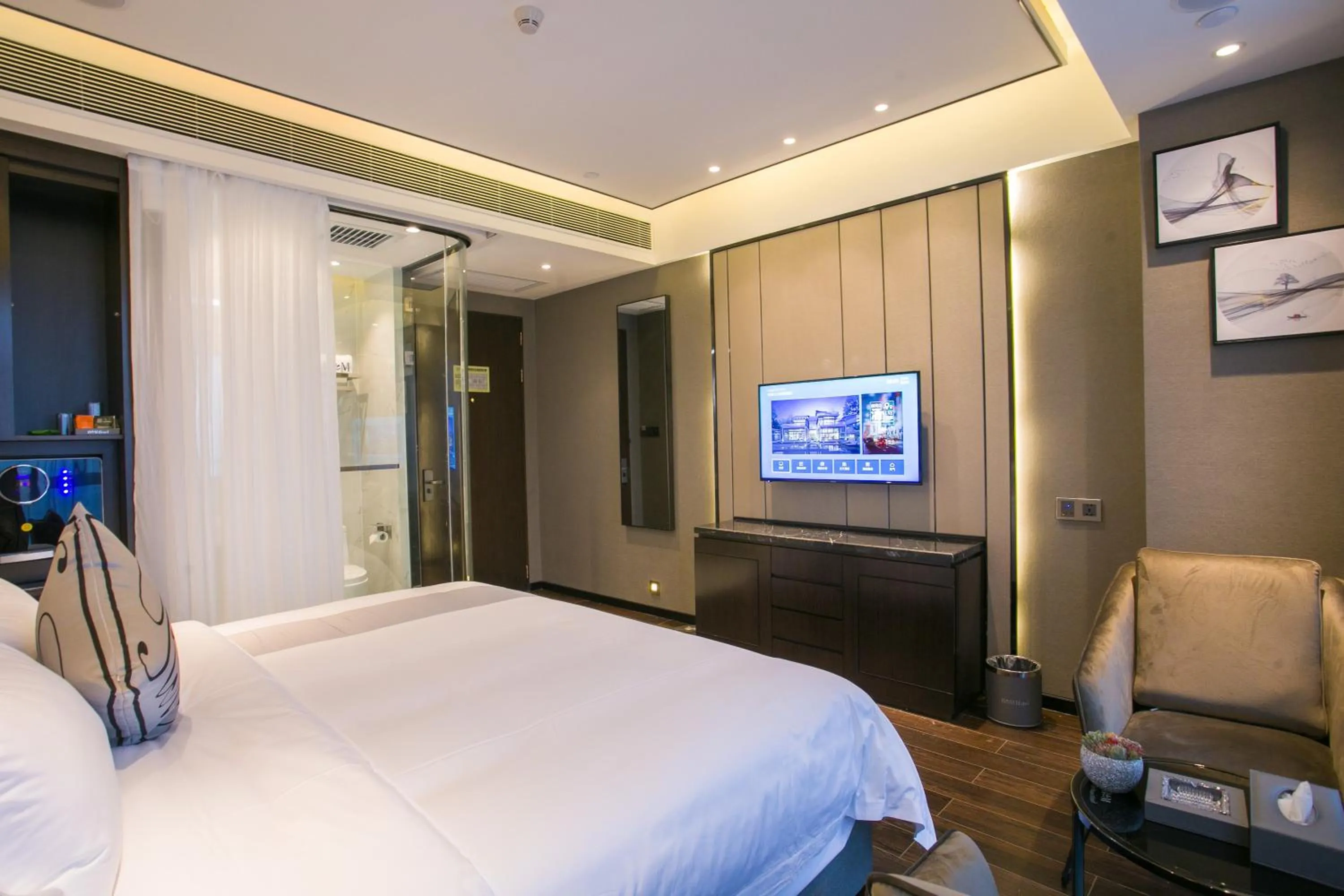 Bed in Ruiman International Hotel