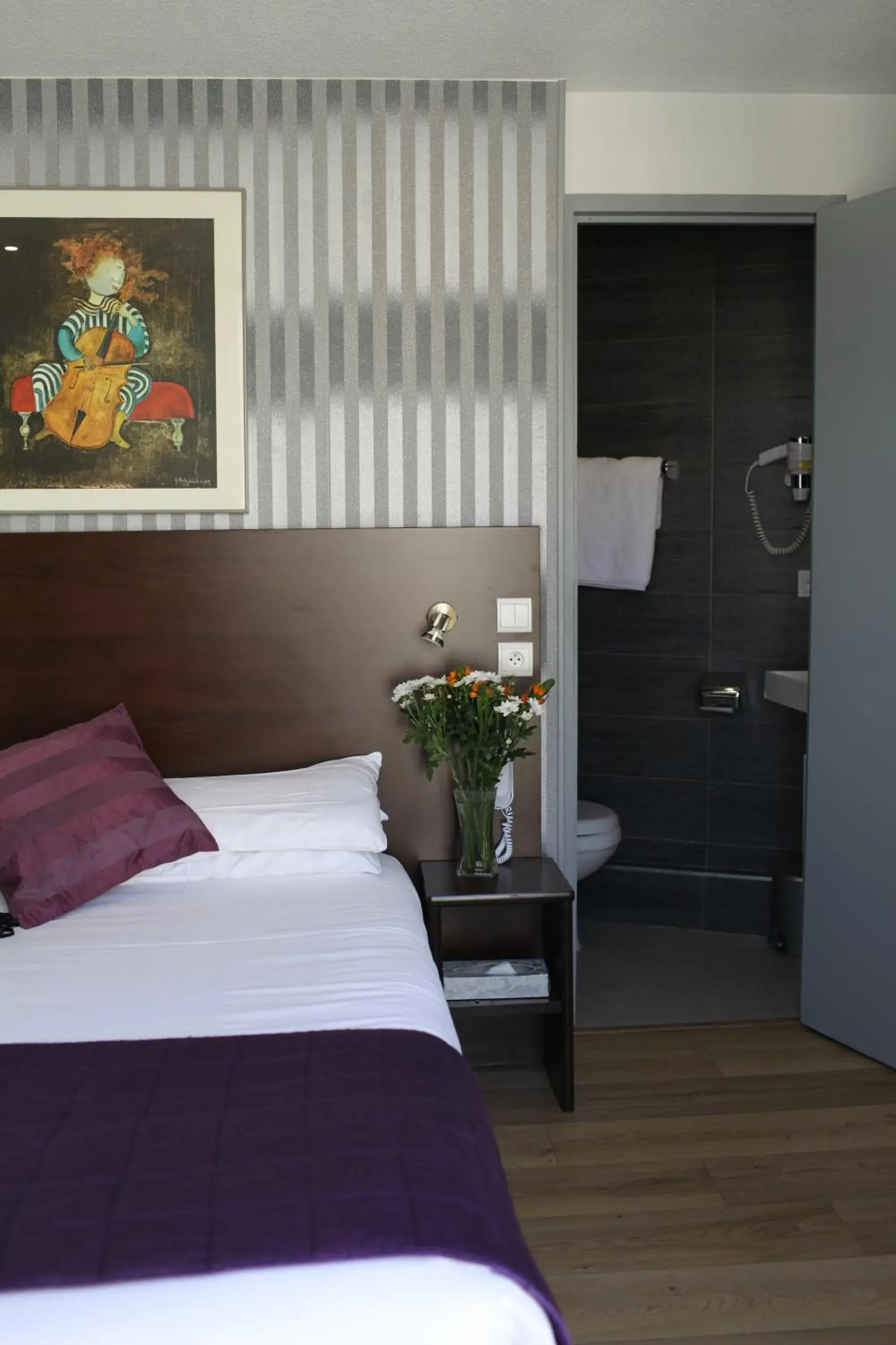 Bedroom, Bed in Hôtel Alane Bedroom, Bed in Hôtel Alane