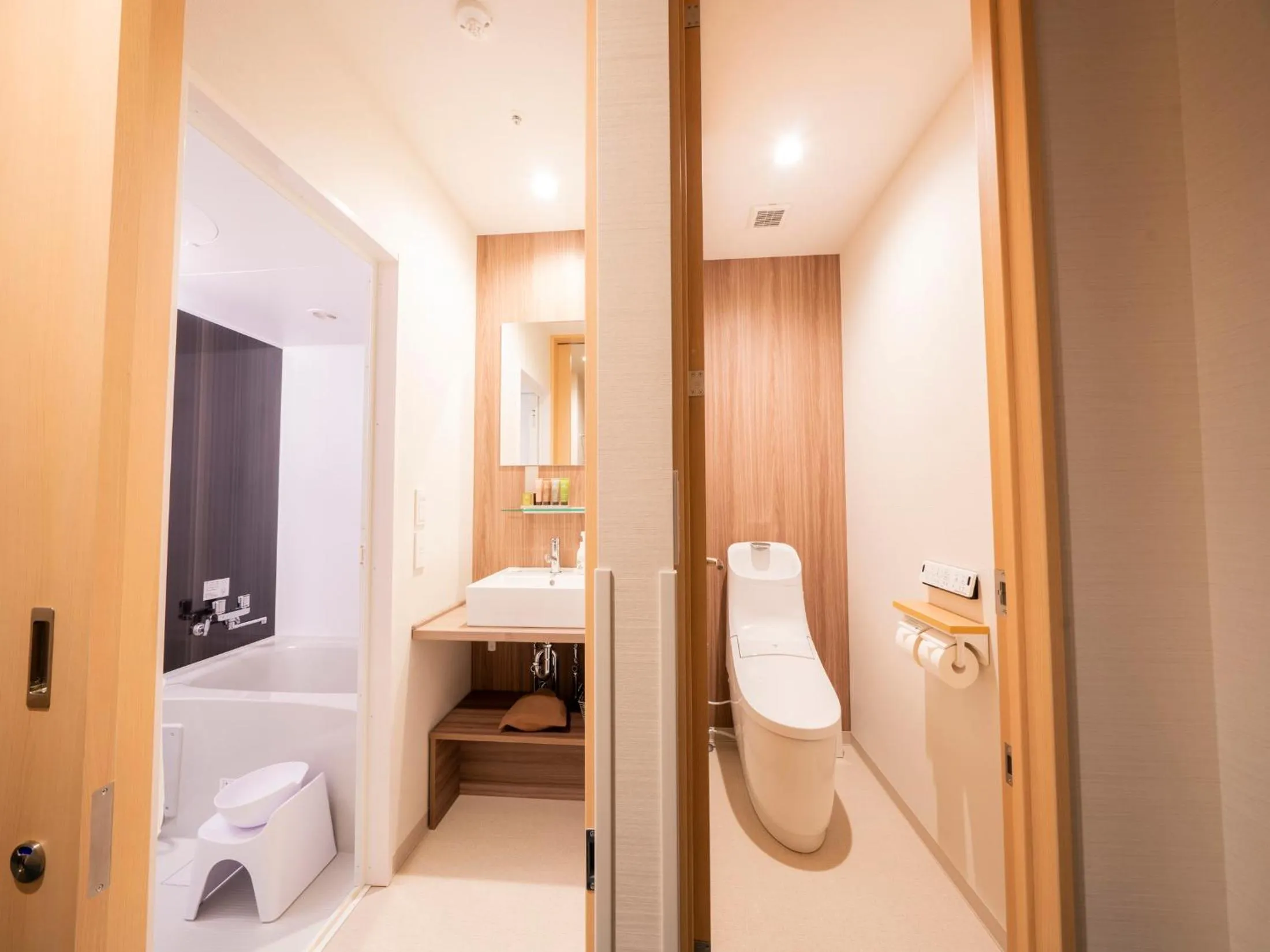 Toilet in La'gent Stay Hakodate Ekimae