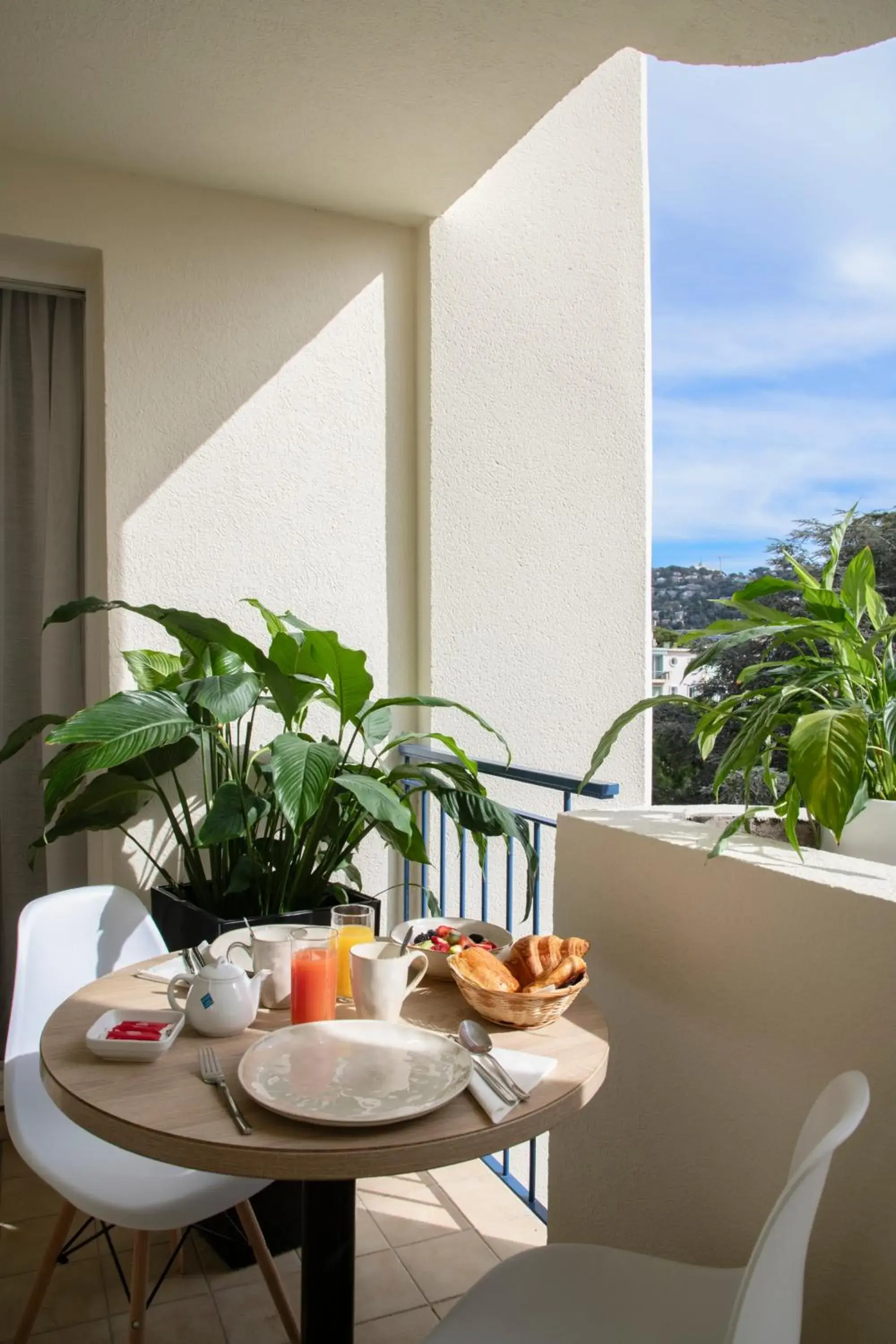 Breakfast in Hotel Amarante Cannes Breakfast in Hotel Amarante Cannes