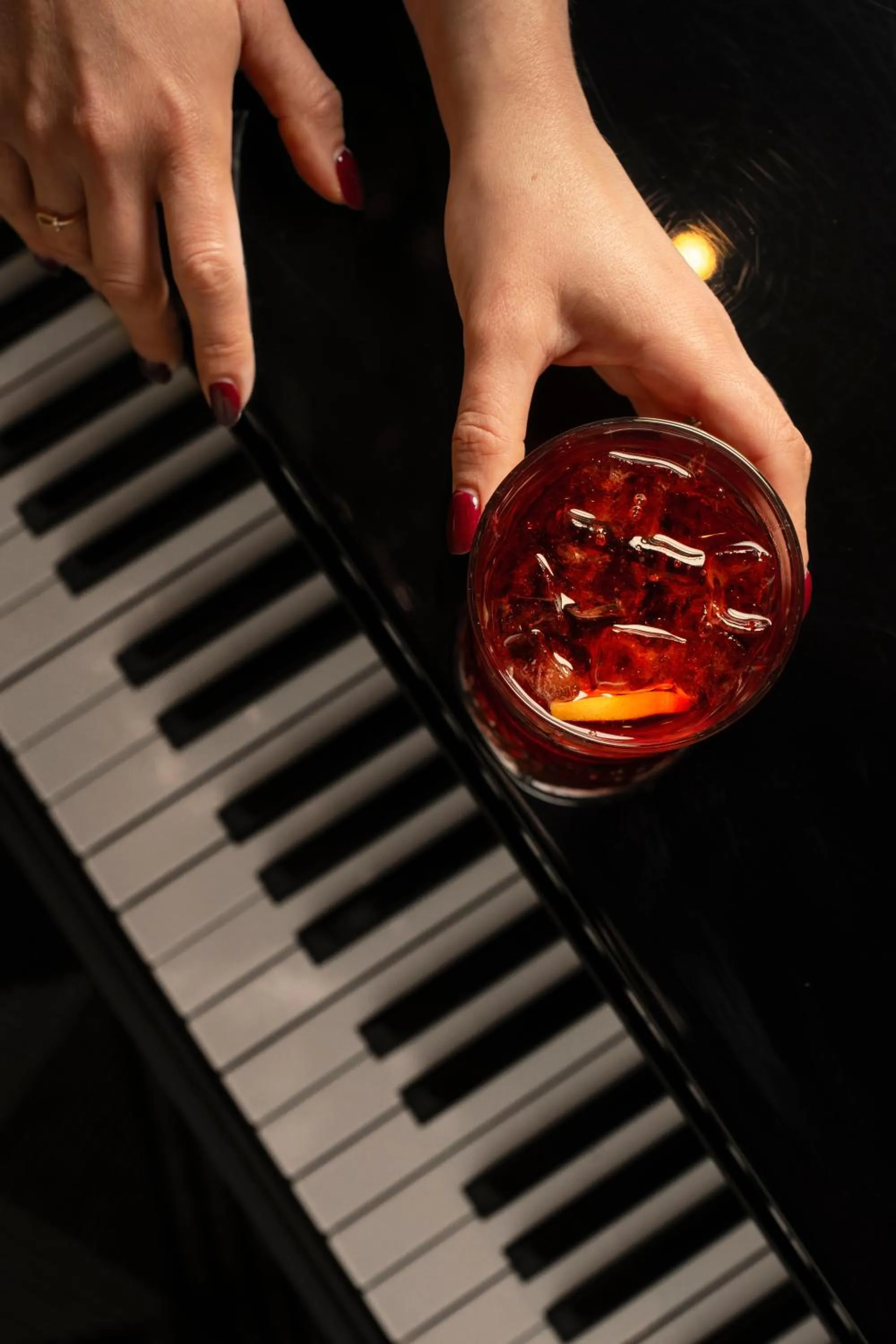 Lounge or bar in Waldorf Astoria Versailles - Trianon Palace