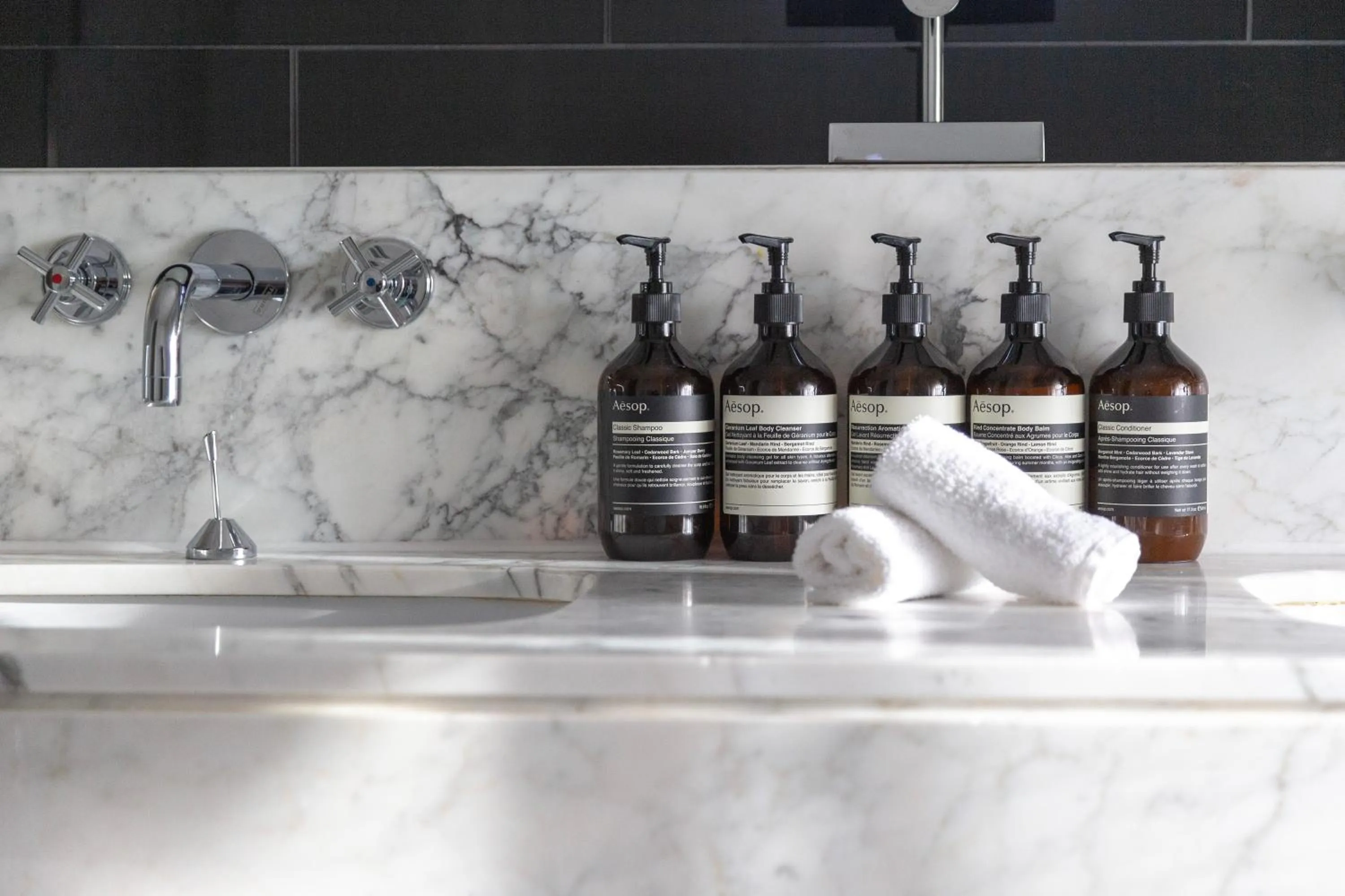 Bathroom in Waldorf Astoria Versailles - Trianon Palace