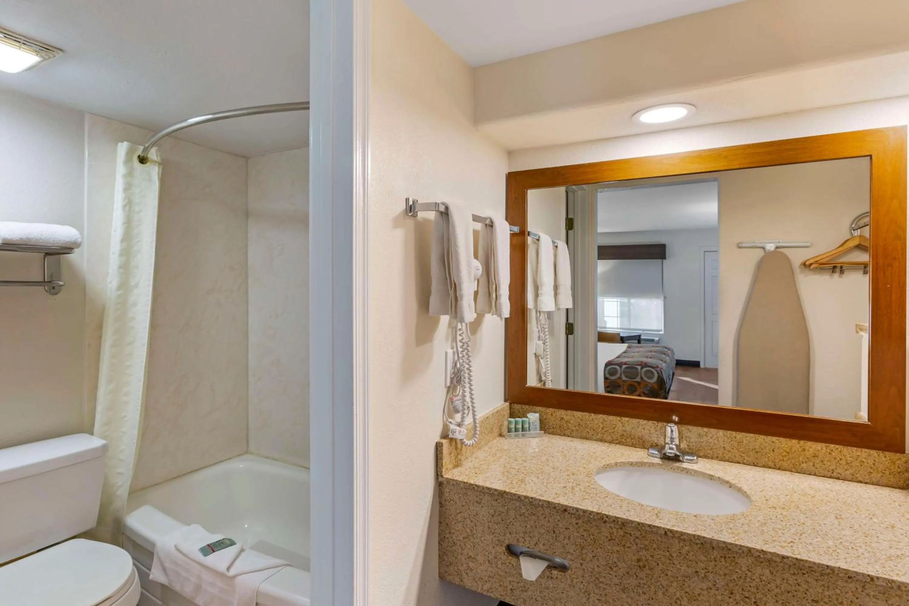 Bathroom in Best Western Desert Inn