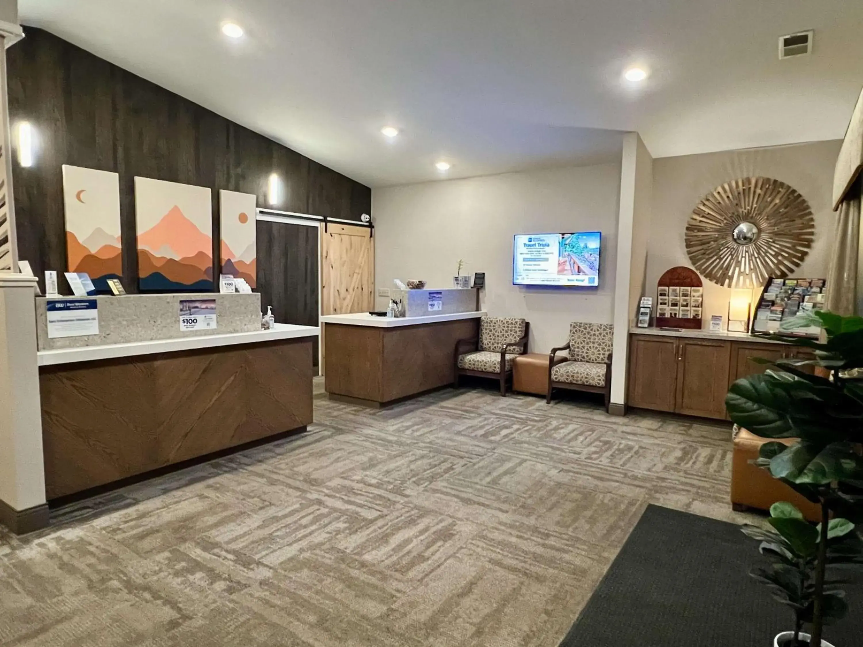 Lobby or reception in Best Western Country Inn Lobby or reception in Best Western Country Inn