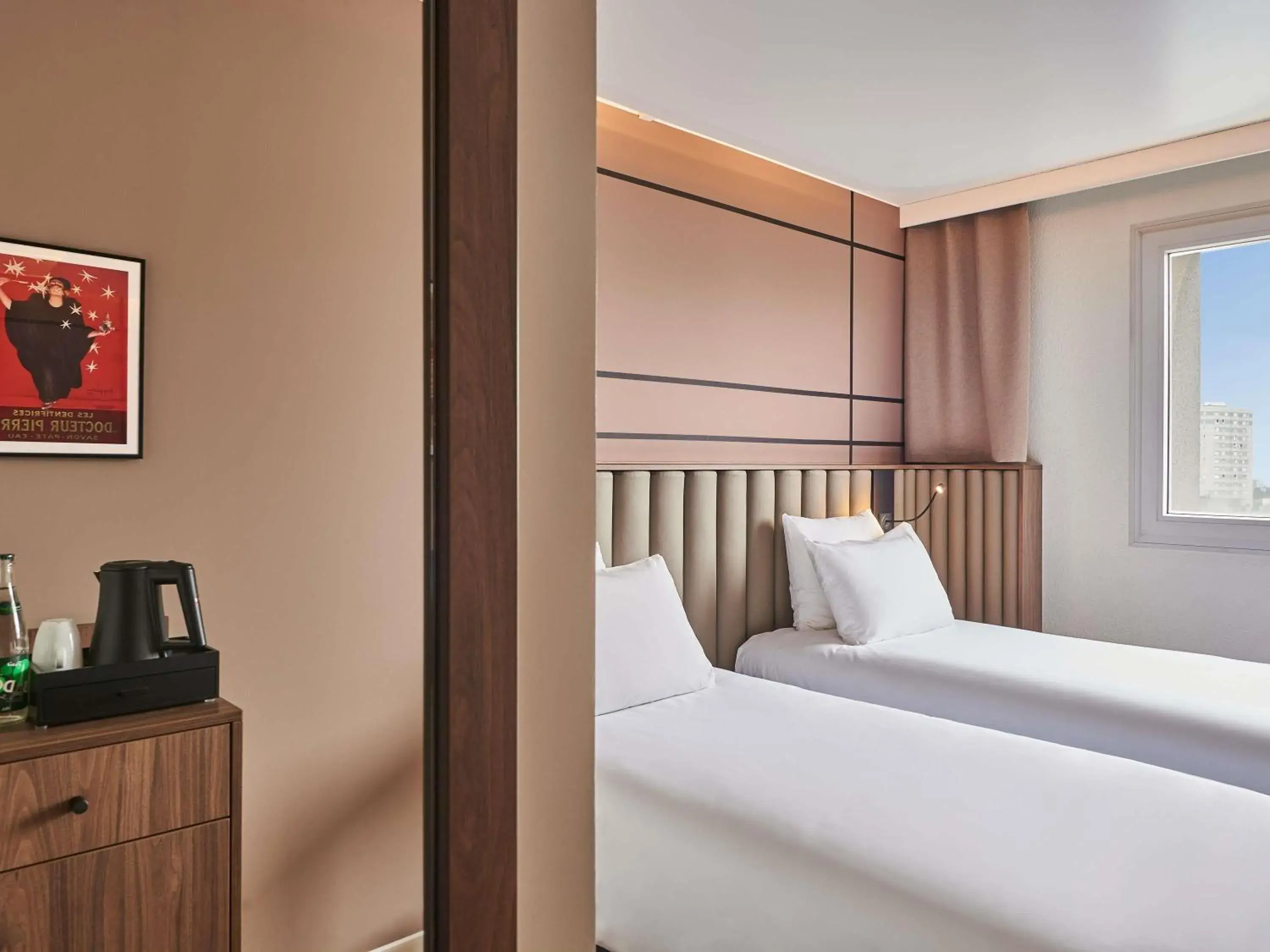 Bedroom, Bed in Mercure Paris Nanterre Bedroom, Bed in Mercure Paris Nanterre