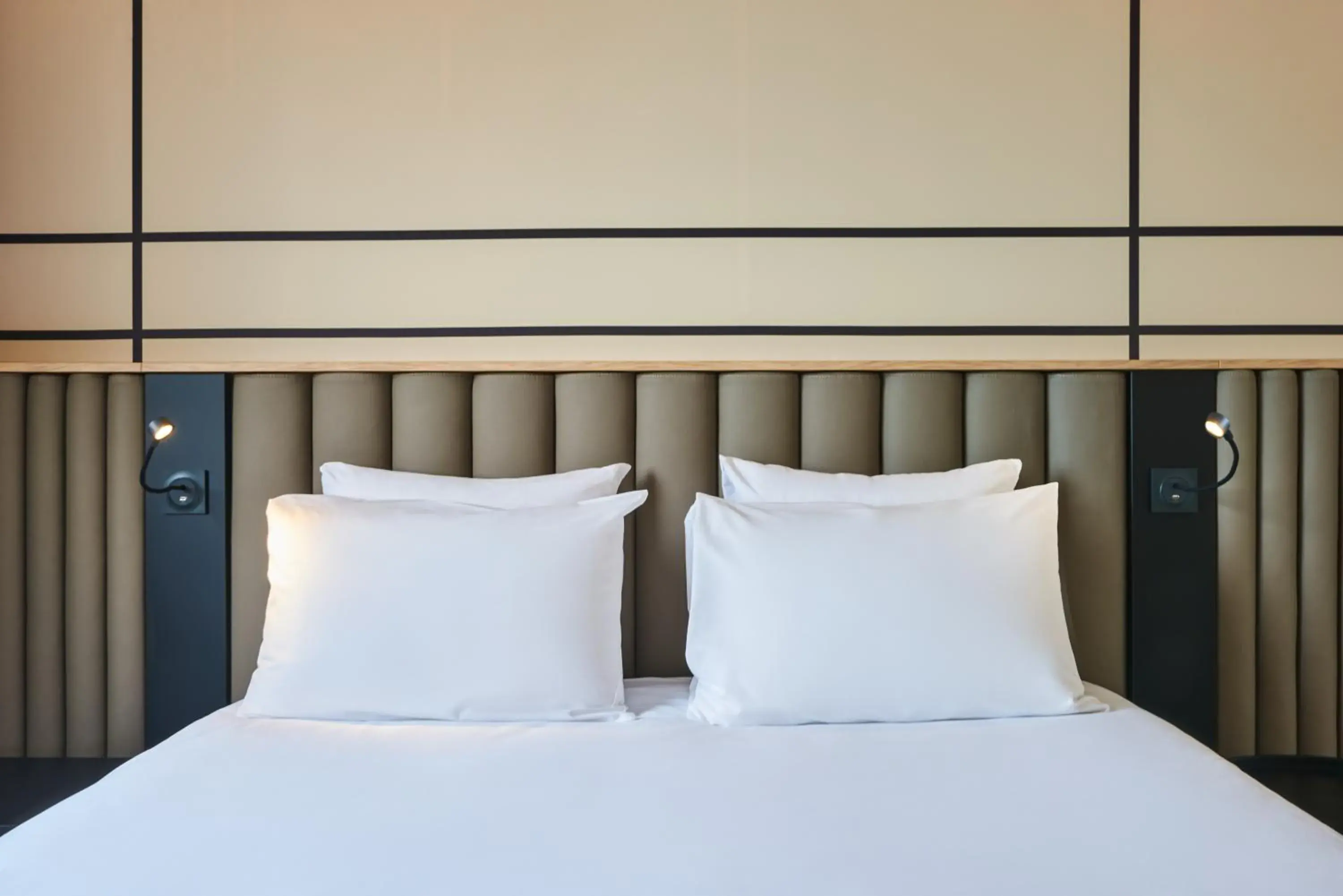 Bed in Qualys - Hotel Nanterre - Paris la DÃ©fense