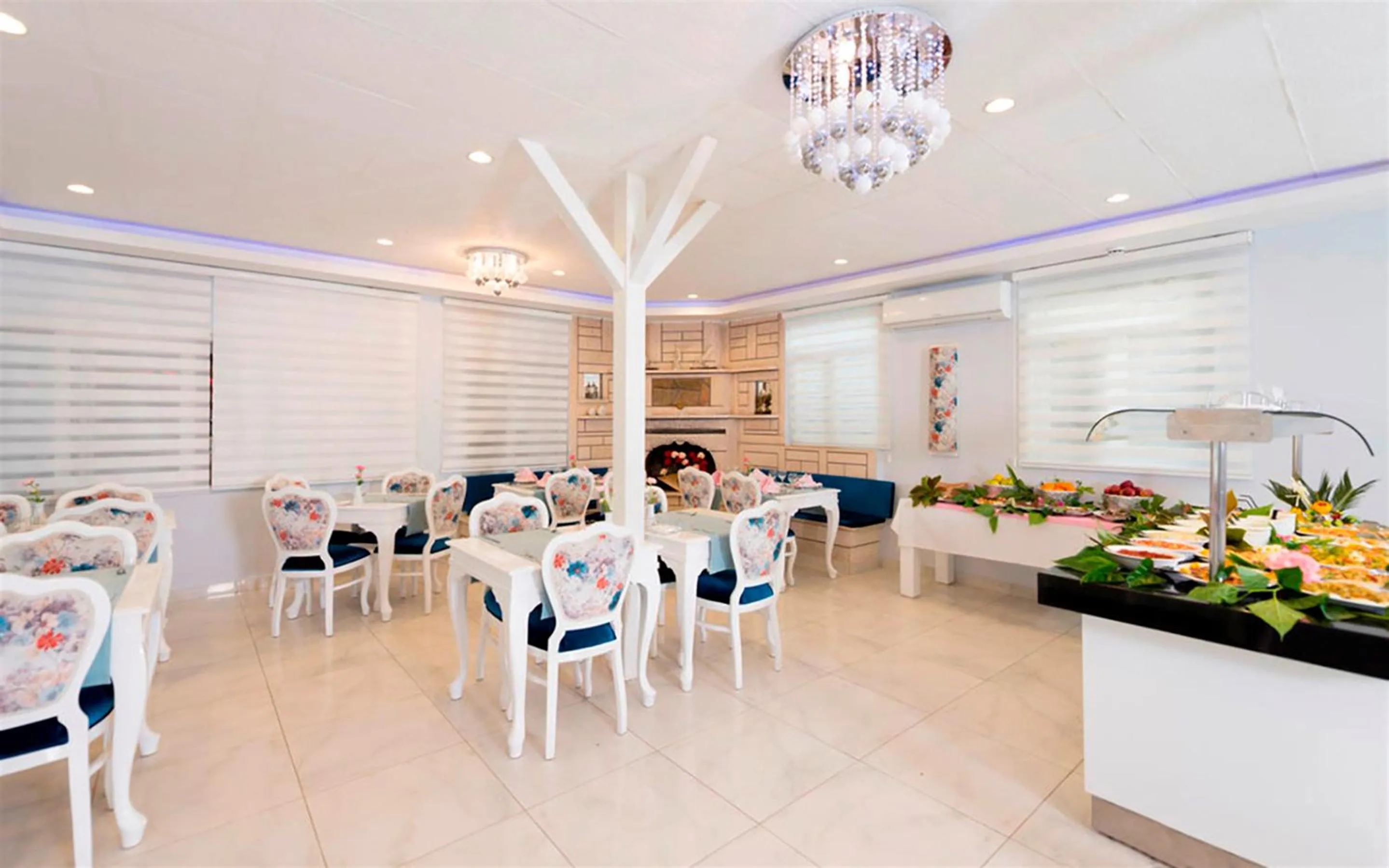 Restaurant/places to eat in Clover Magic Altınkum Park Hotel