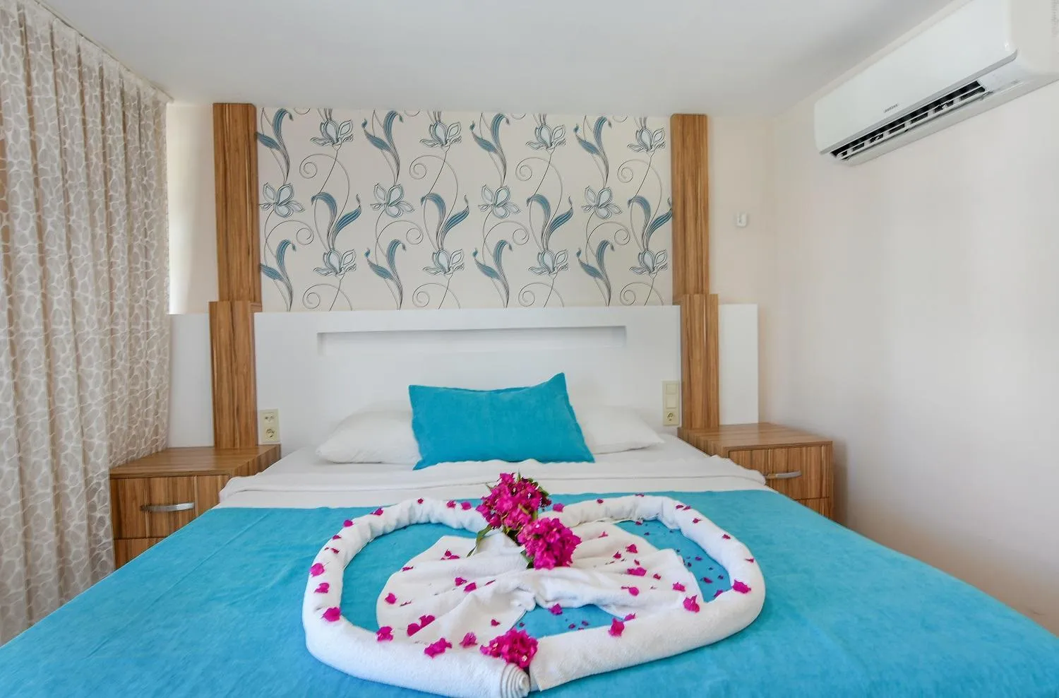 Bed in Clover Magic Altınkum Park Hotel